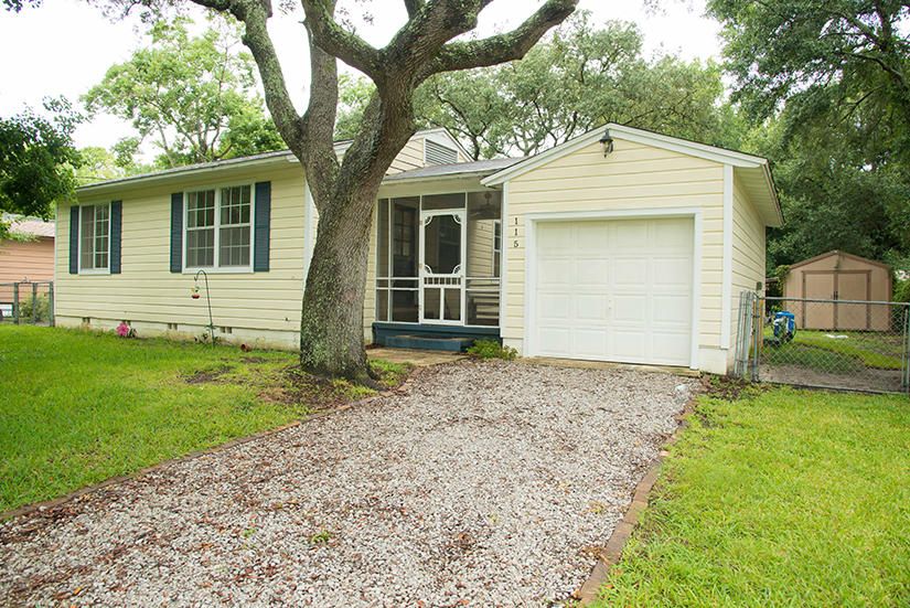 GARNIERS BEACH - Residential Lease