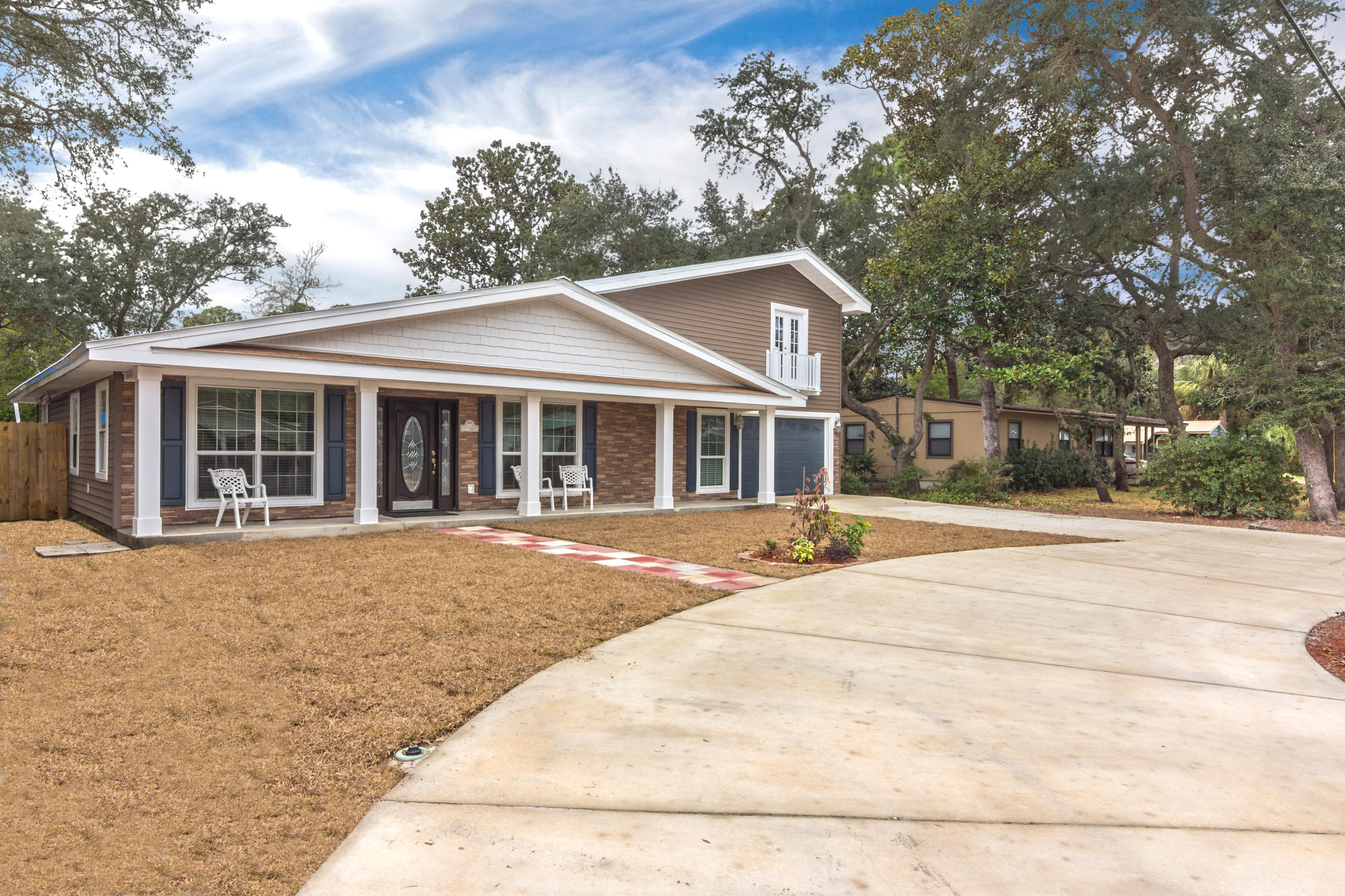 GARNIERS BEACH 3RD - Residential