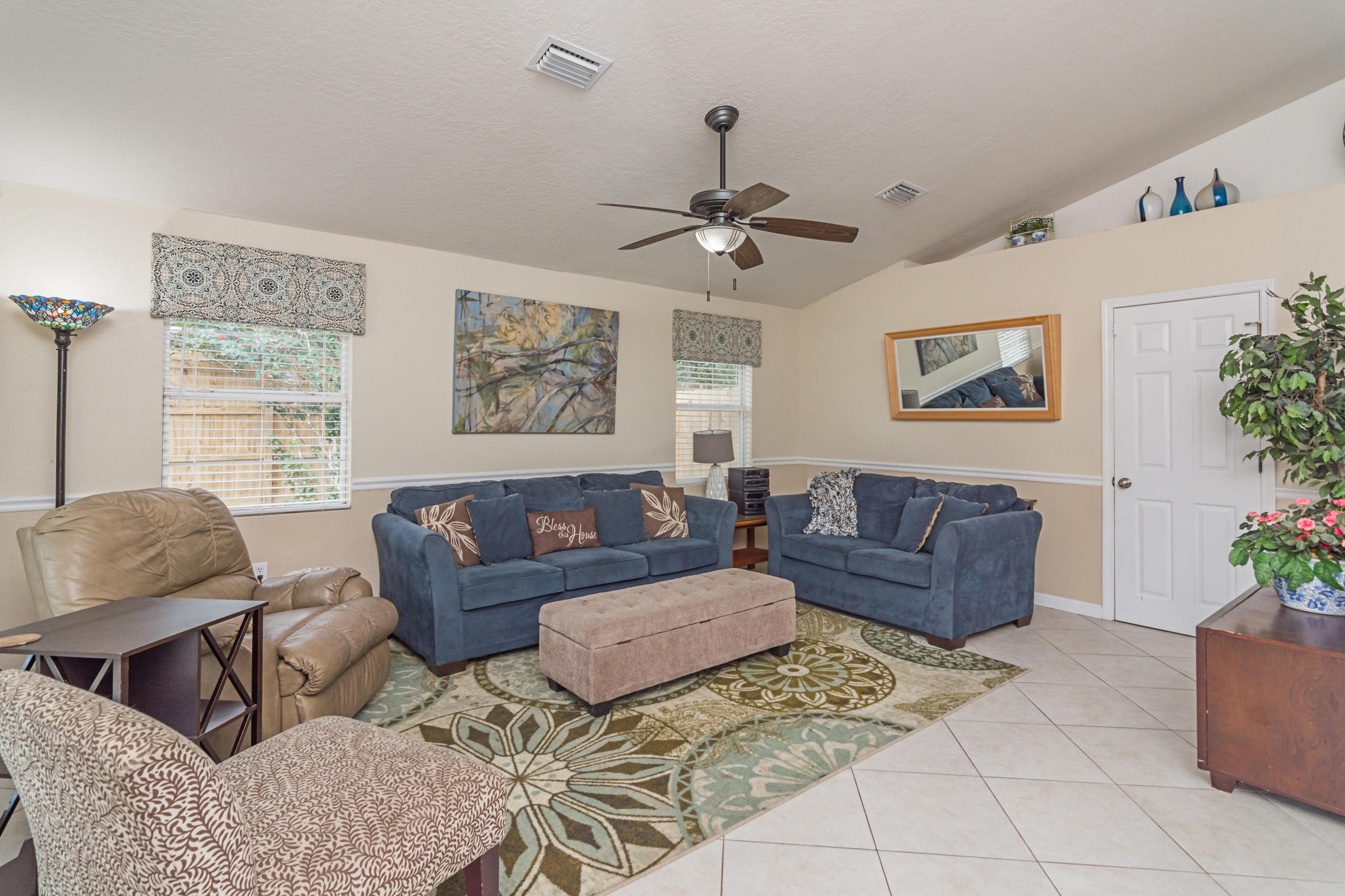 GARNIERS BEACH 3RD - Residential