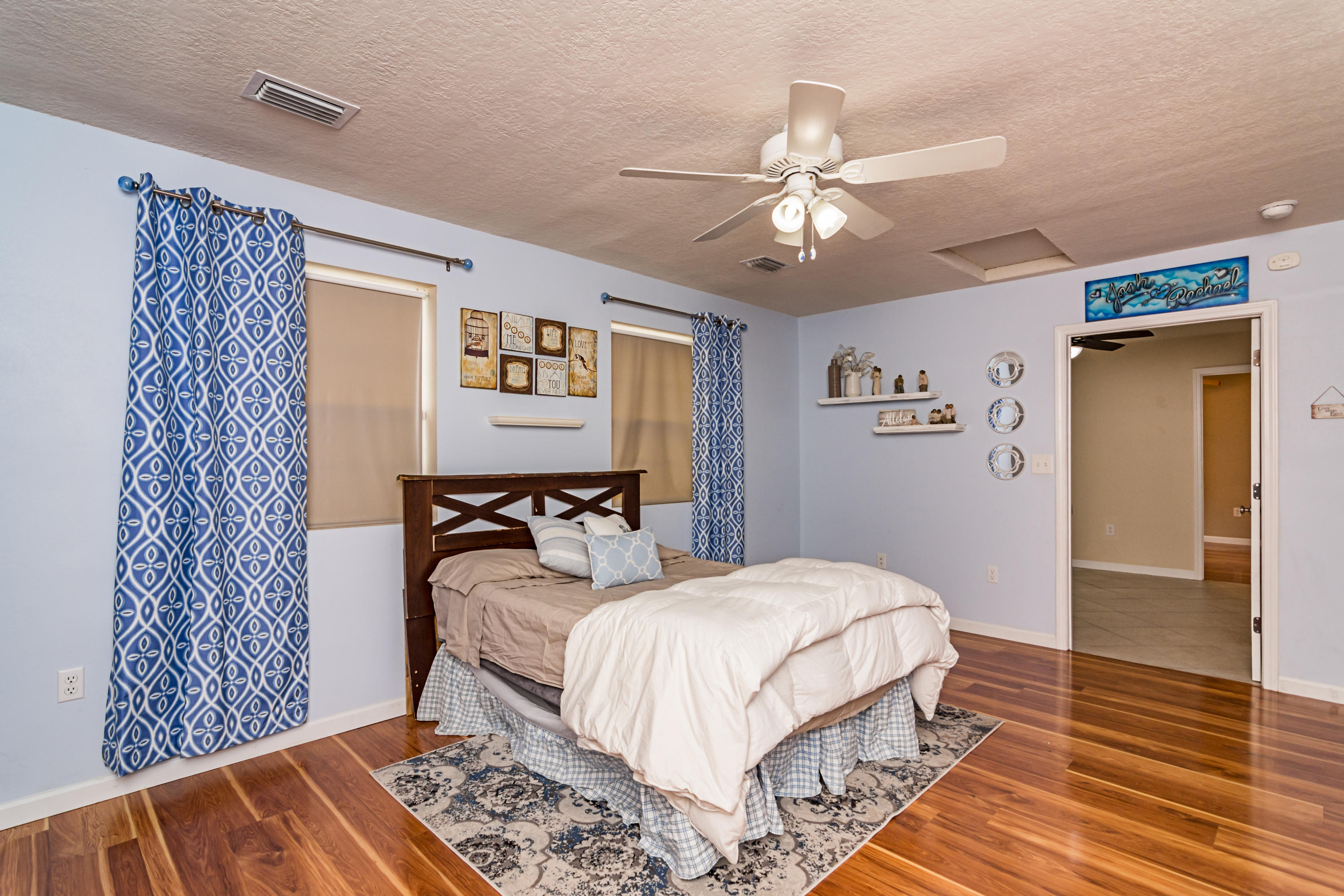 GARNIERS BEACH 3RD - Residential