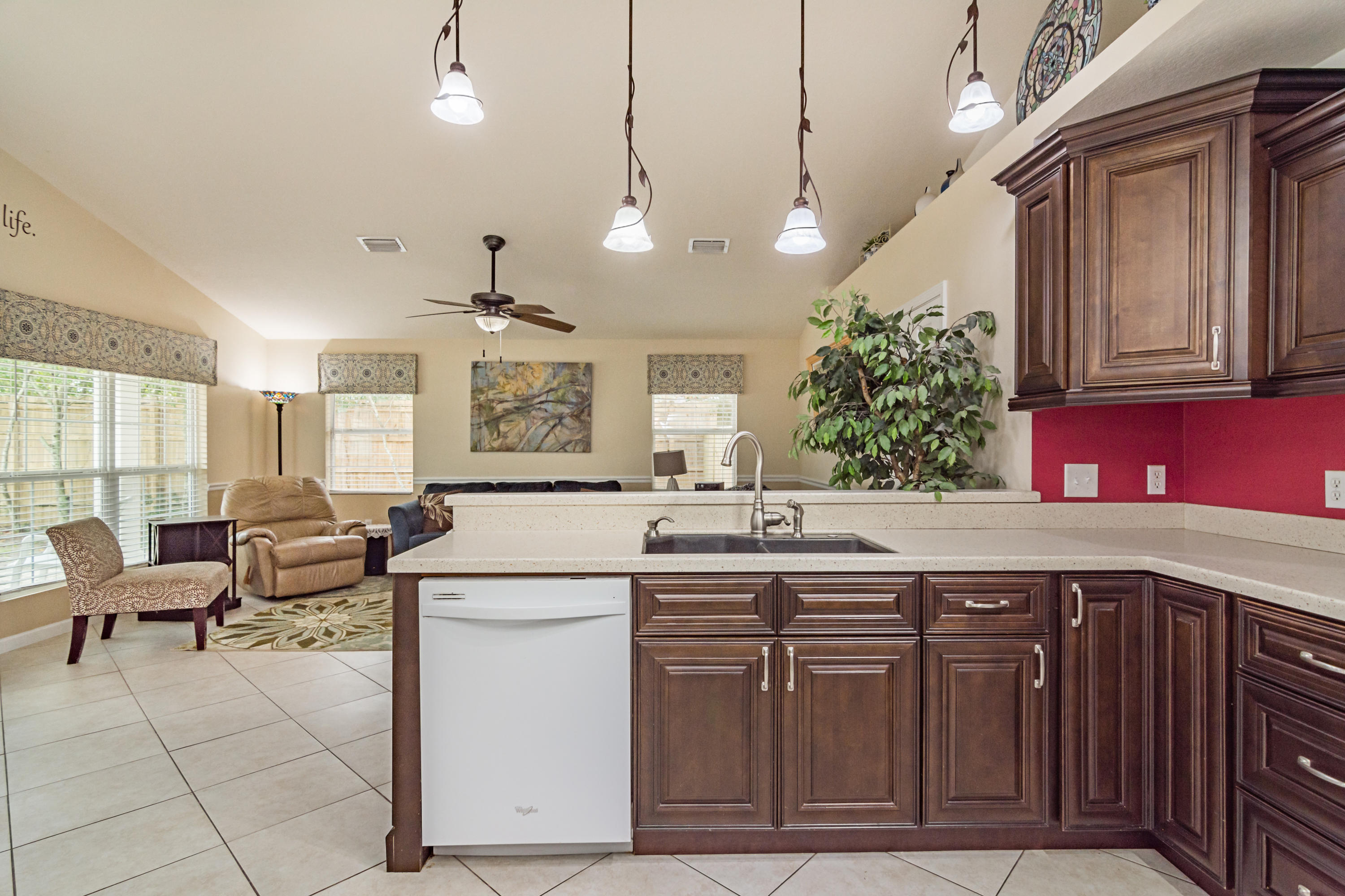 GARNIERS BEACH 3RD - Residential