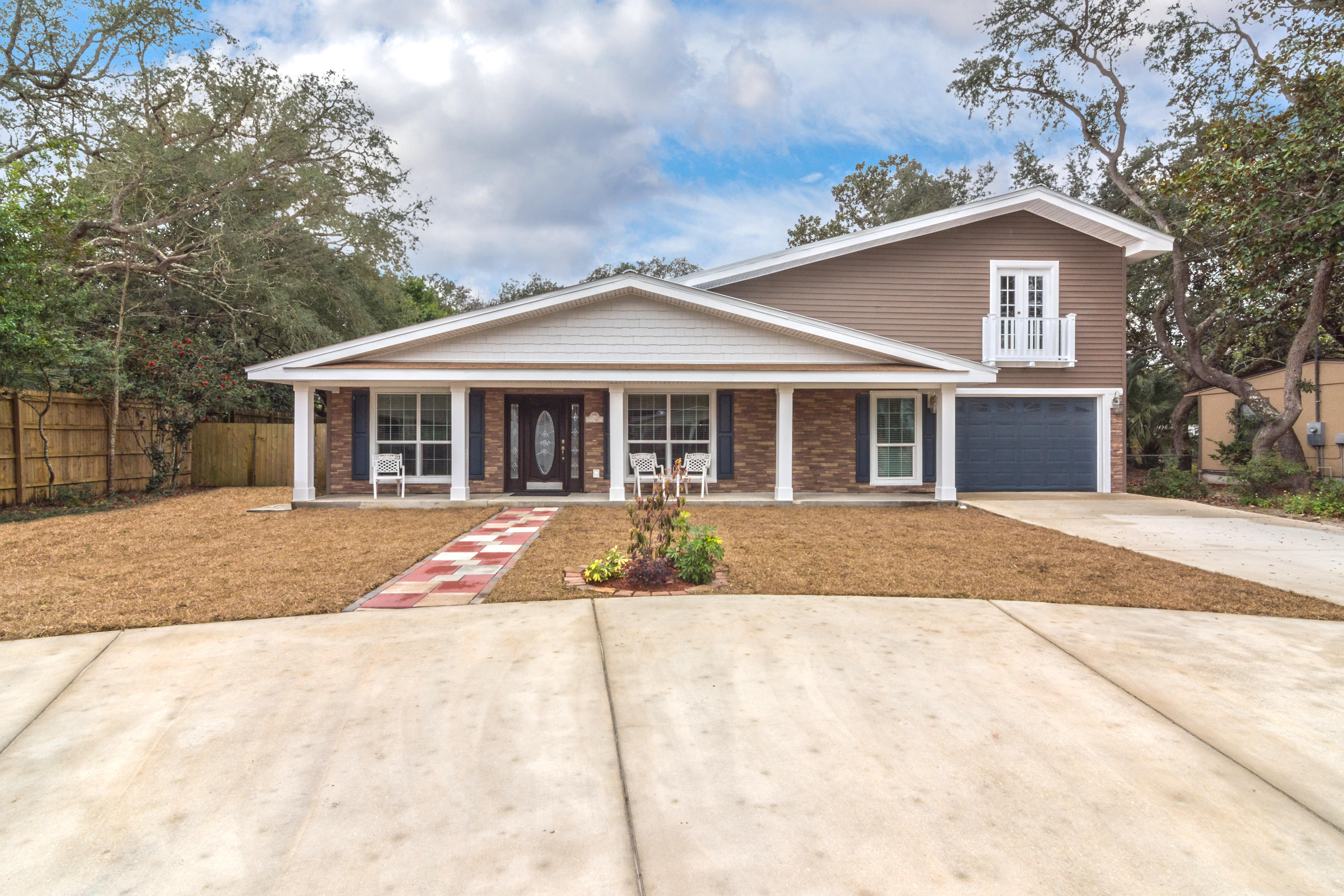 GARNIERS BEACH 3RD - Residential