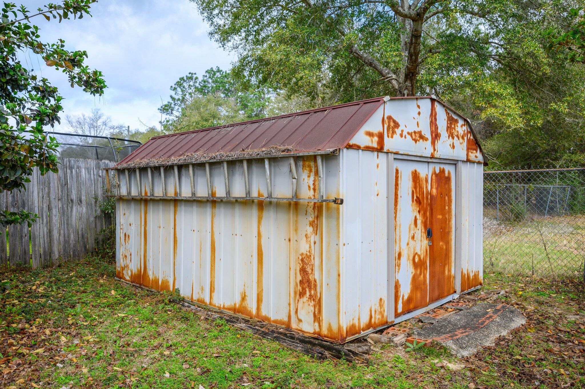 AUBURN ACRES - Residential