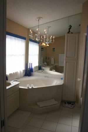 LIGHTHOUSE POINTE - Residential