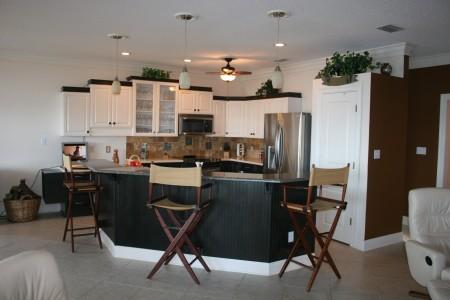 LIGHTHOUSE POINTE - Residential