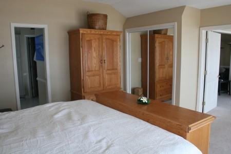 LIGHTHOUSE POINTE - Residential