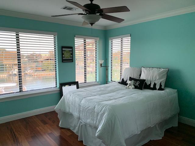 HOLIDAY ISLE - Residential