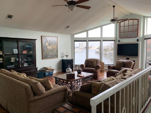 HOLIDAY ISLE - Residential