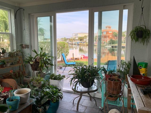HOLIDAY ISLE - Residential
