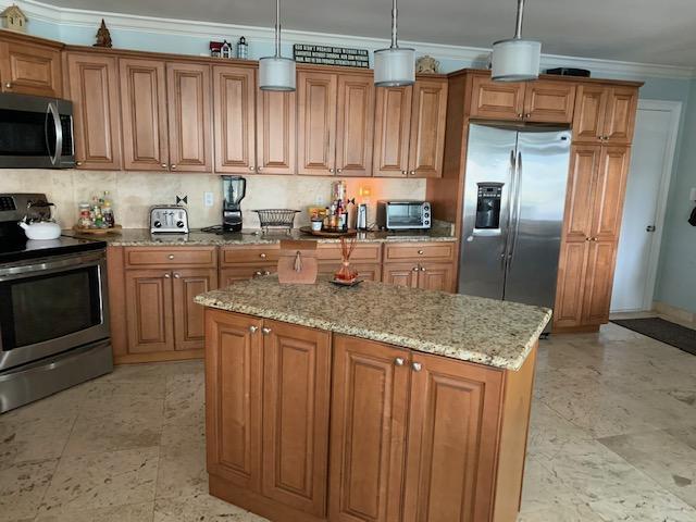 HOLIDAY ISLE - Residential