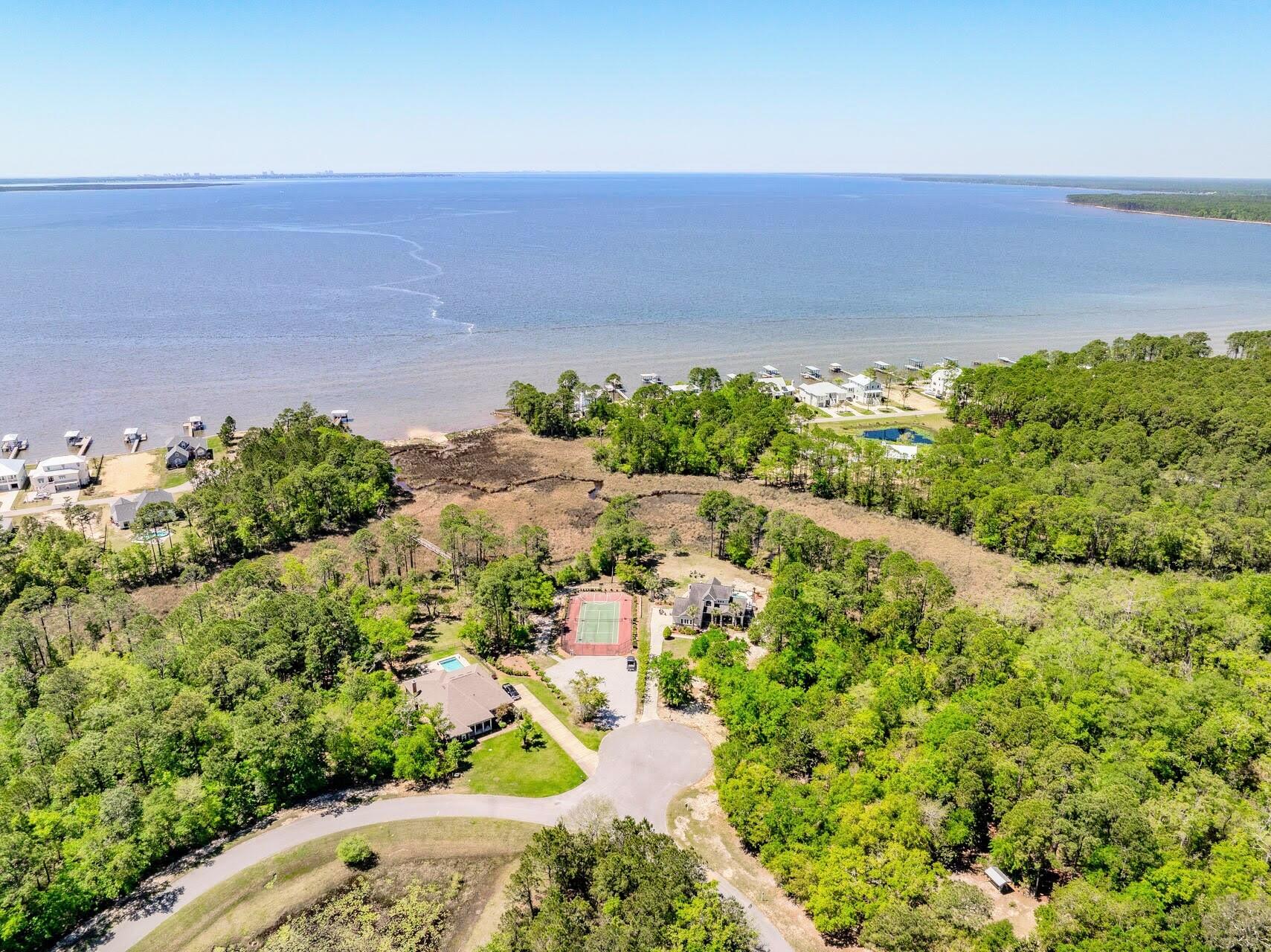 BAY HARBOUR - Residential