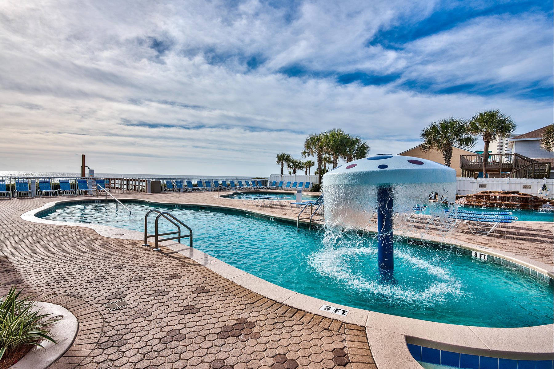 MAJESTIC BEACH TOWERS II - Residential