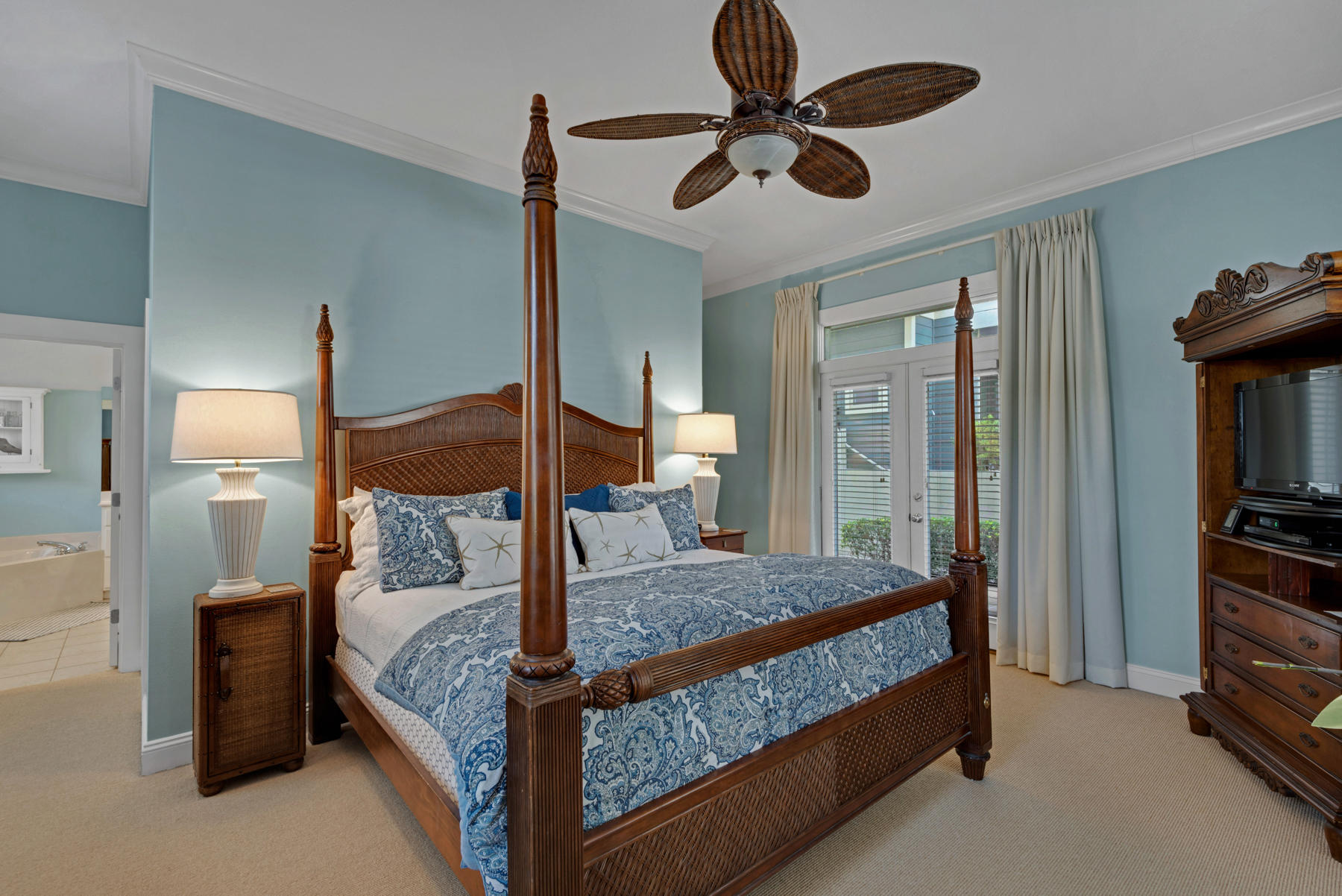 WATERS EDGE - Residential