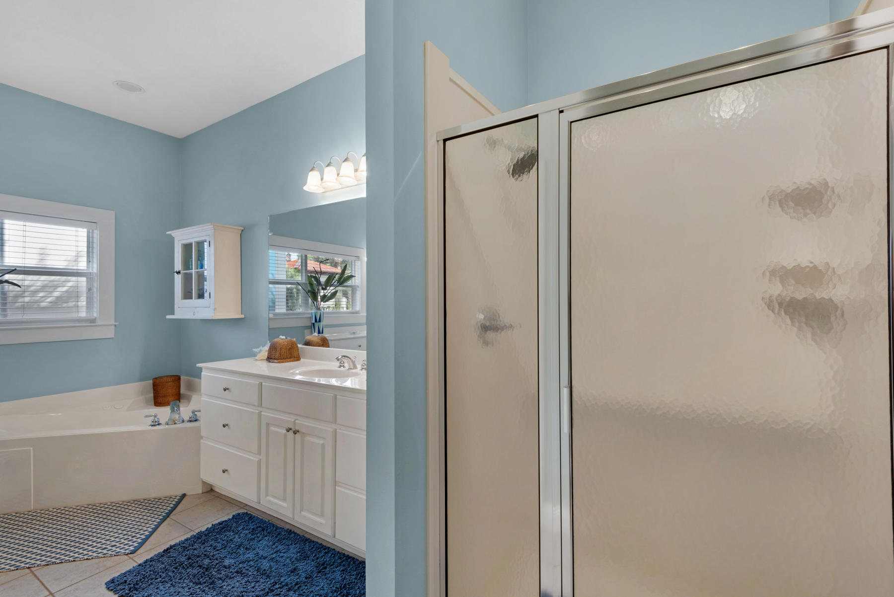 WATERS EDGE - Residential