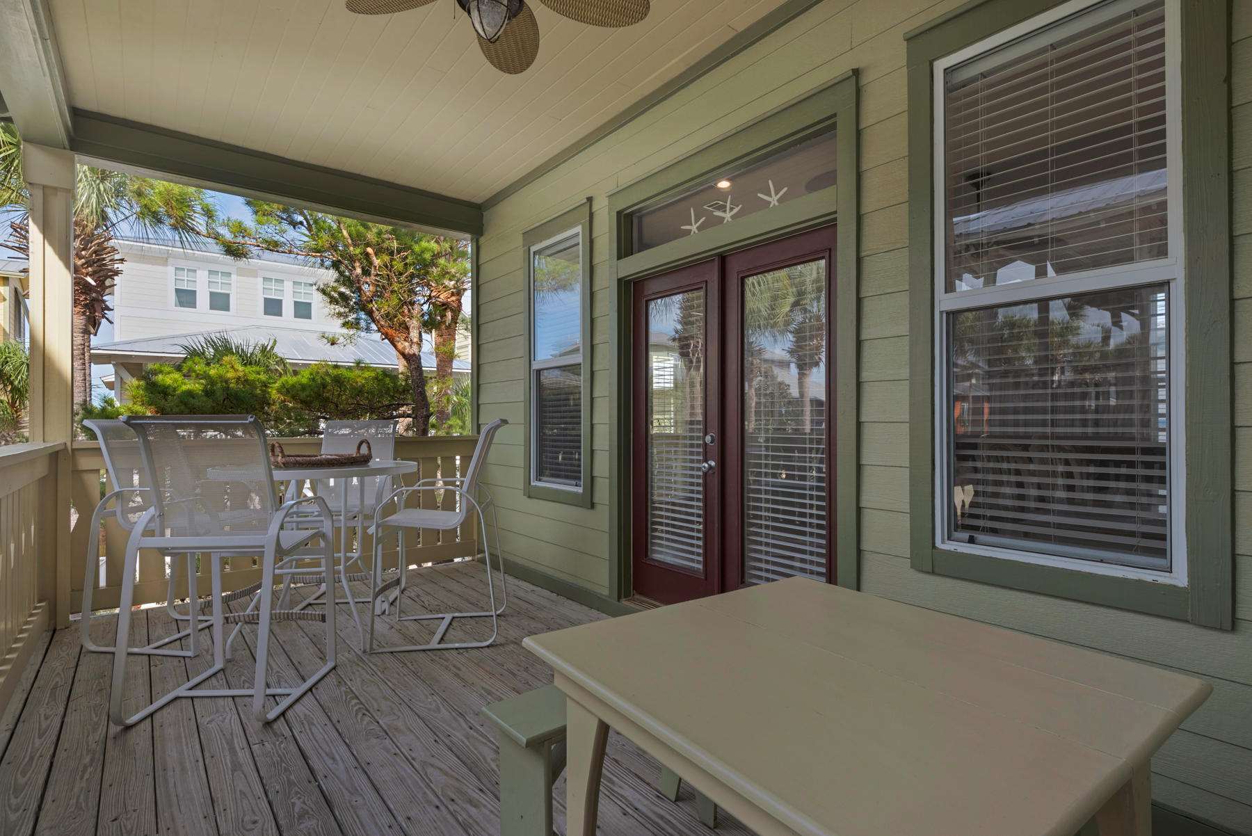 WATERS EDGE - Residential