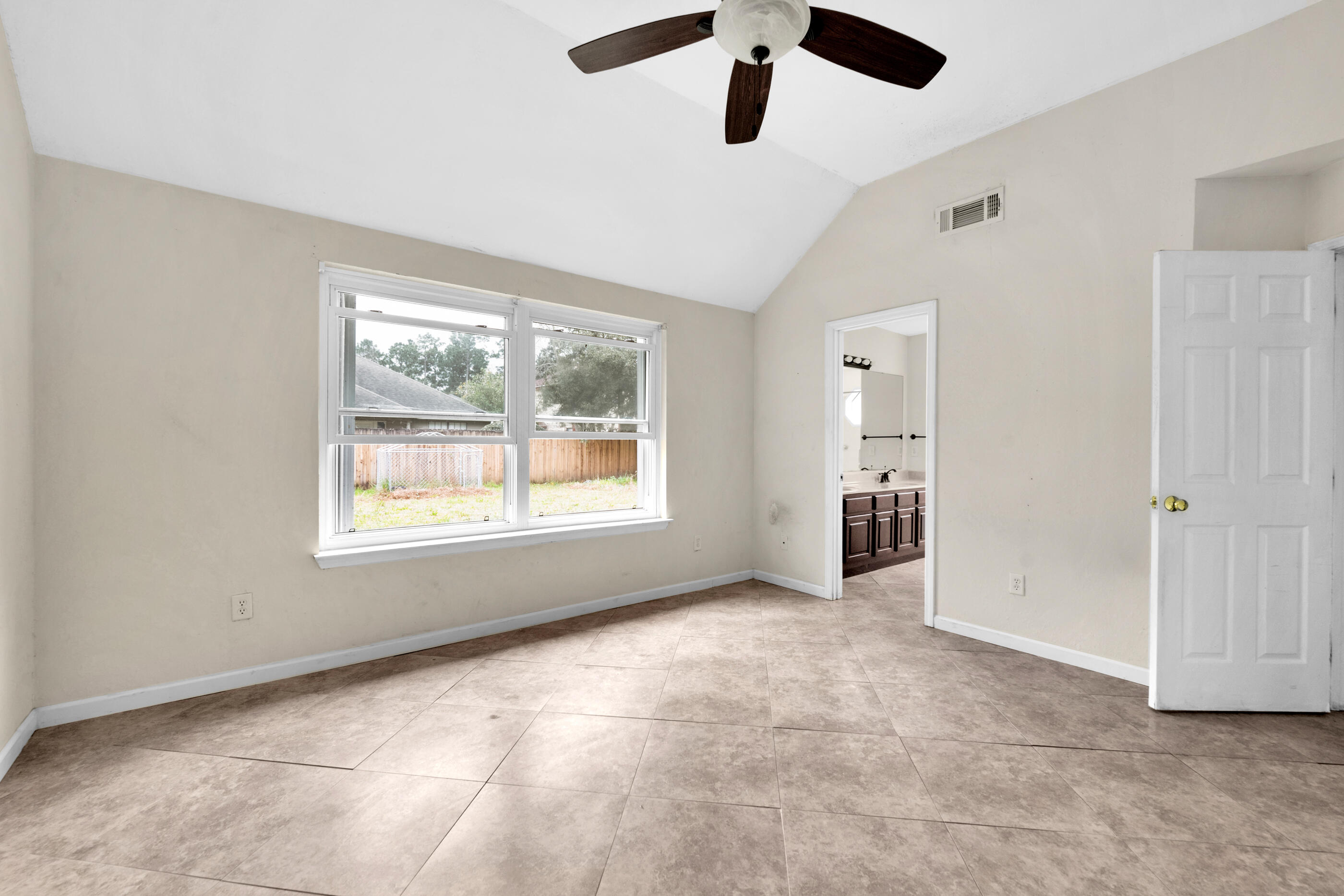 NORTHERN PINE TRACE - Residential