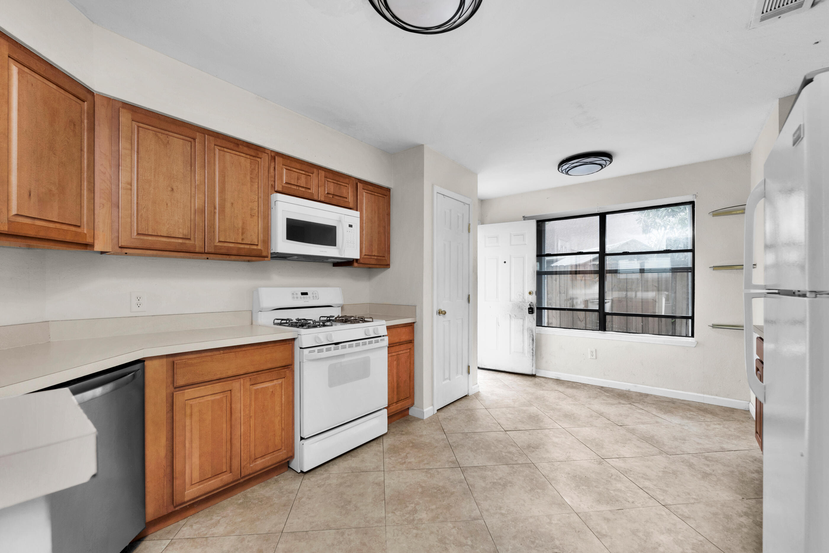 NORTHERN PINE TRACE - Residential