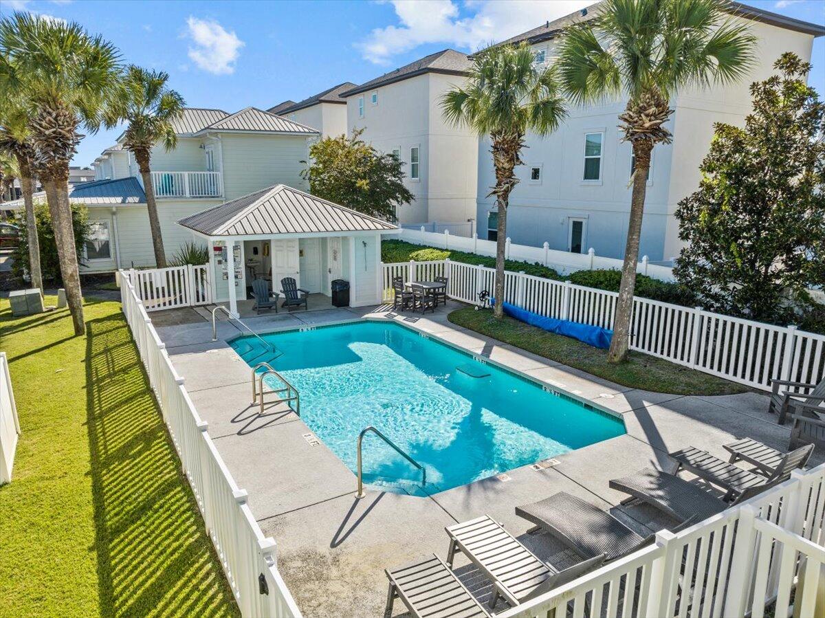 Miramar Palms - Residential