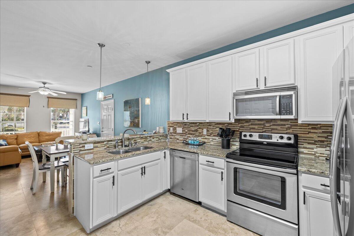 Miramar Palms - Residential