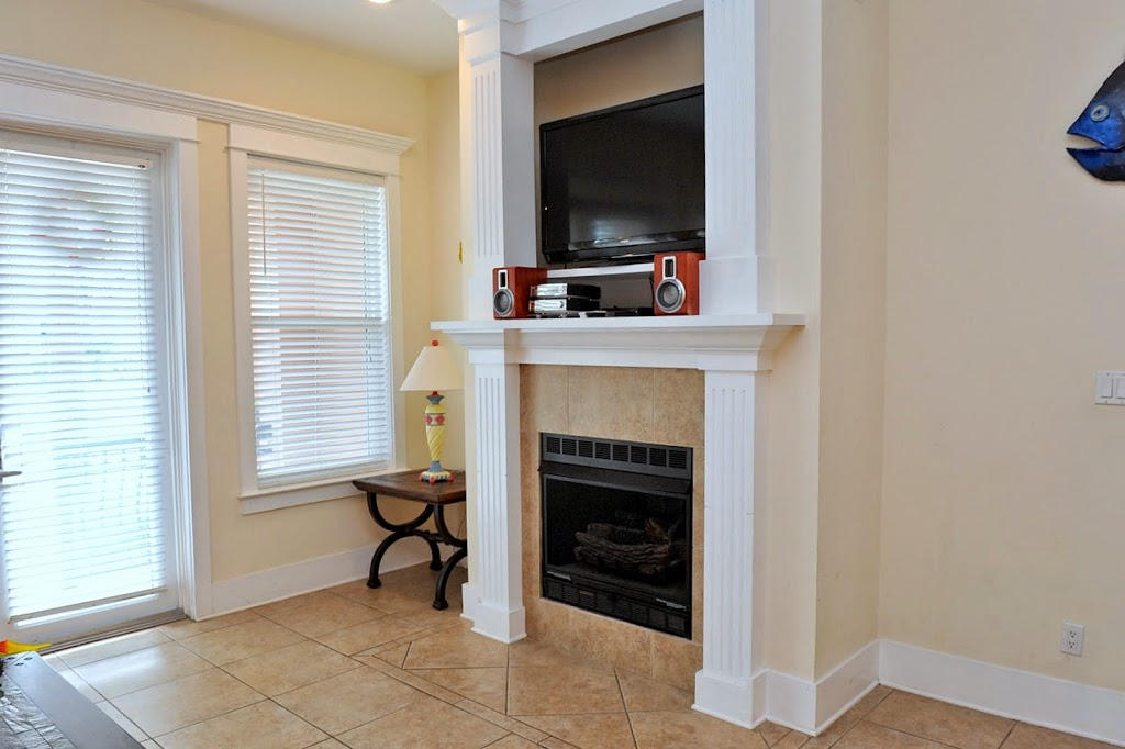 MIRAMAR BEACH VILLAS - Residential