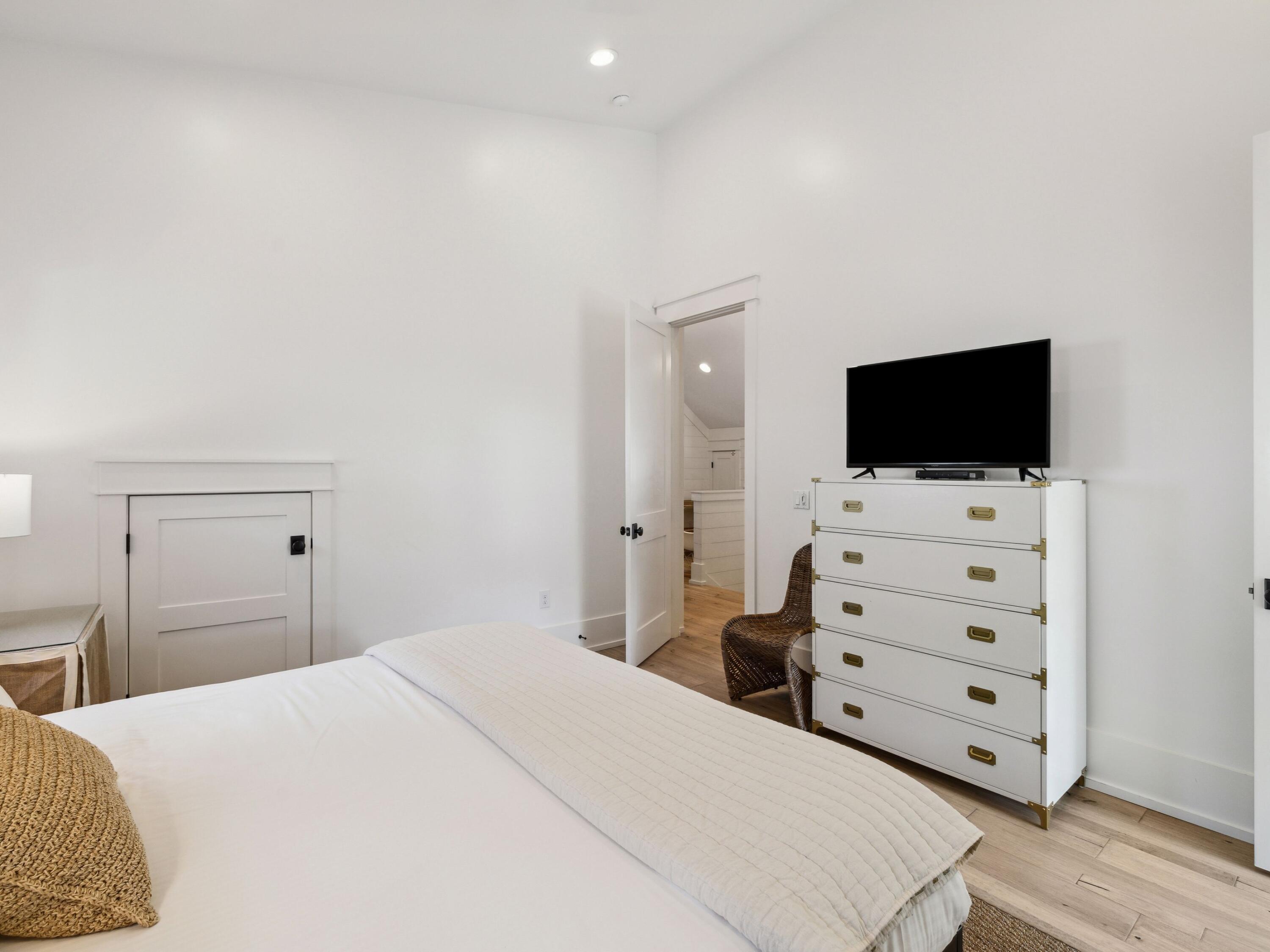 WATERCOLOR - Residential