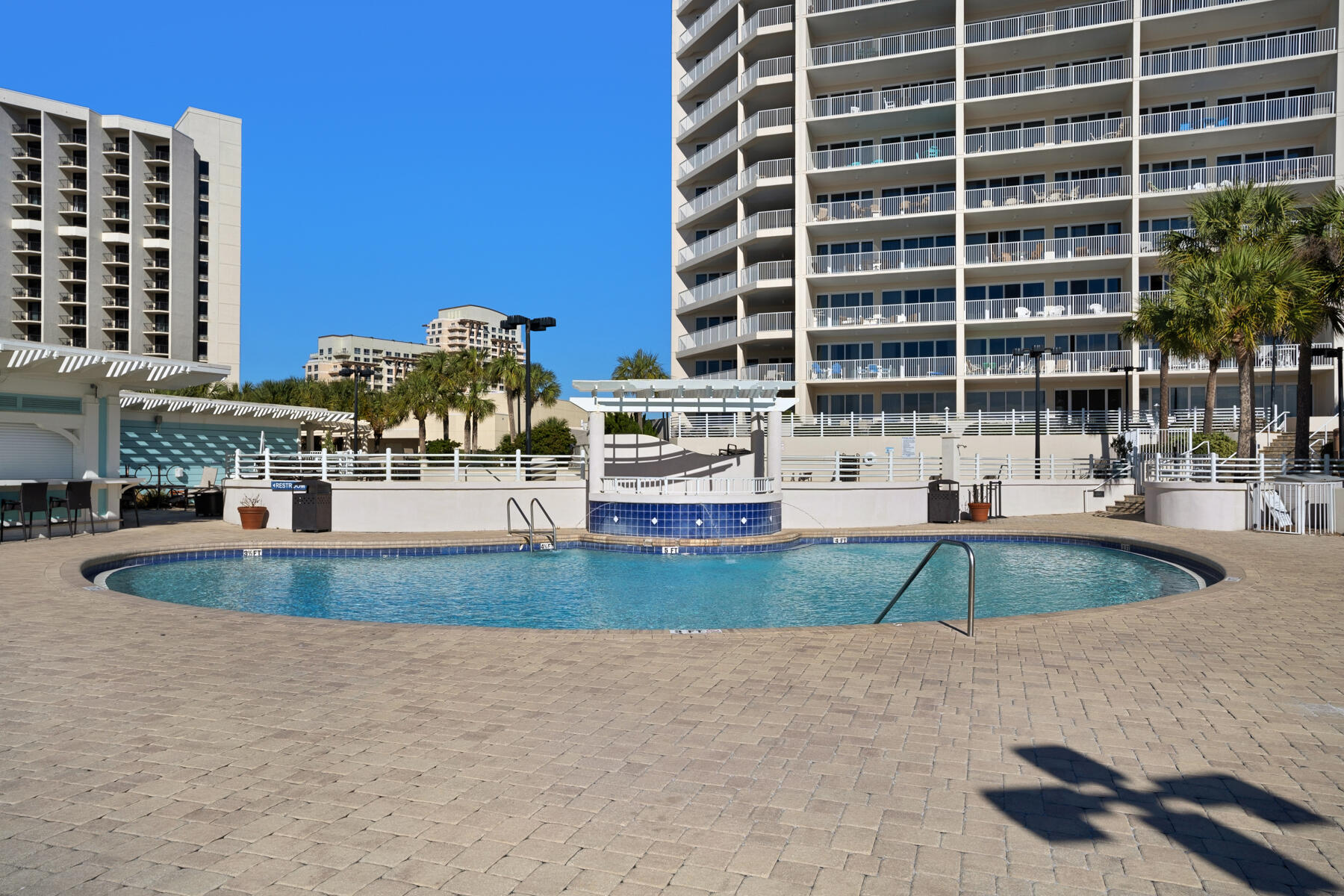 TIDES AT TOPS'L - Residential