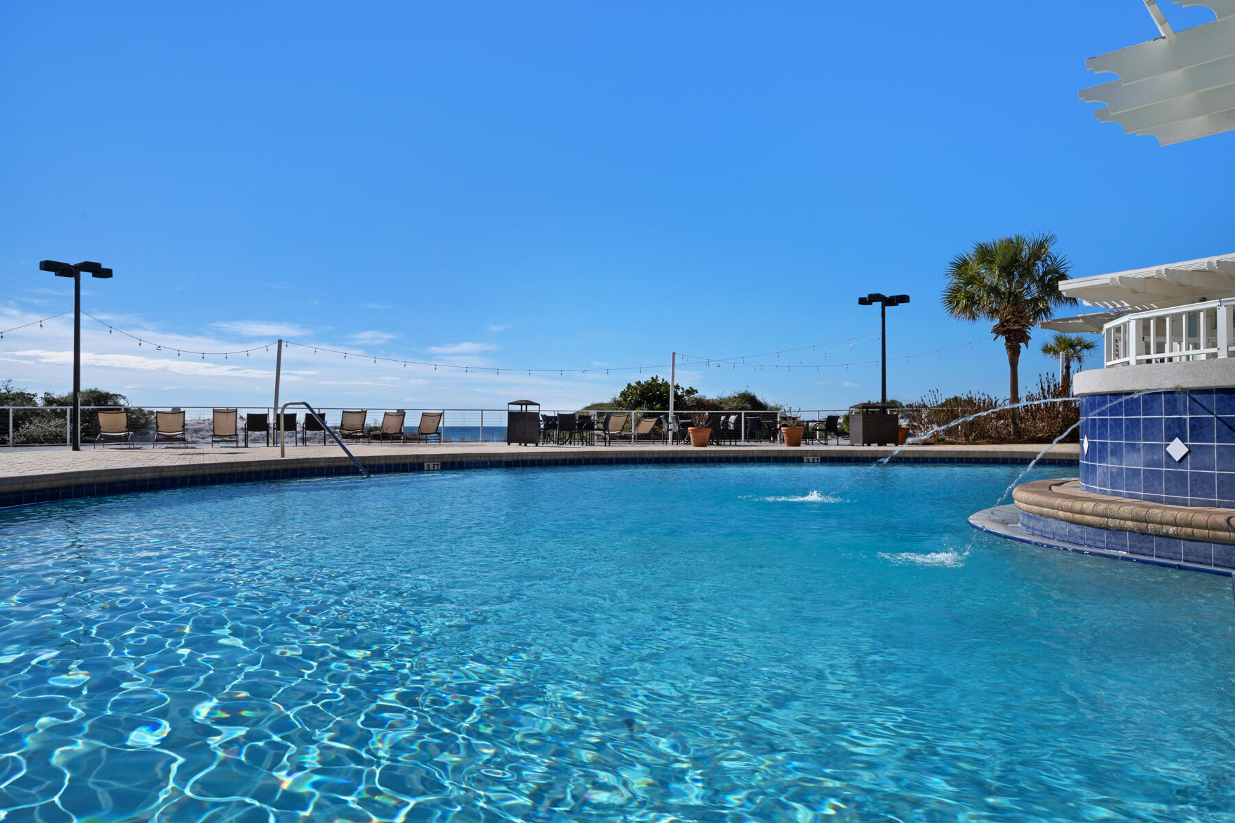 TIDES AT TOPS'L - Residential