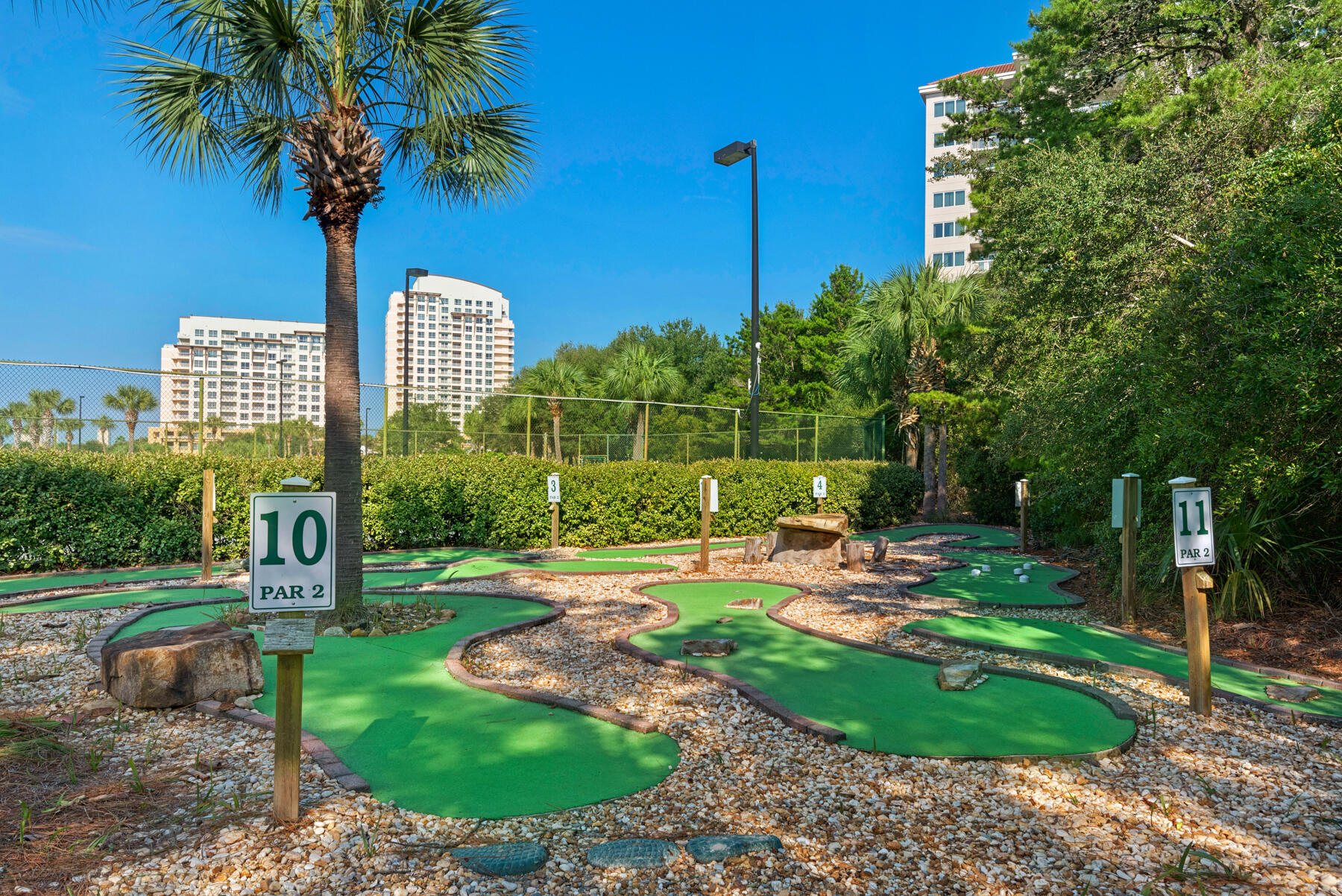 TIDES AT TOPS'L - Residential