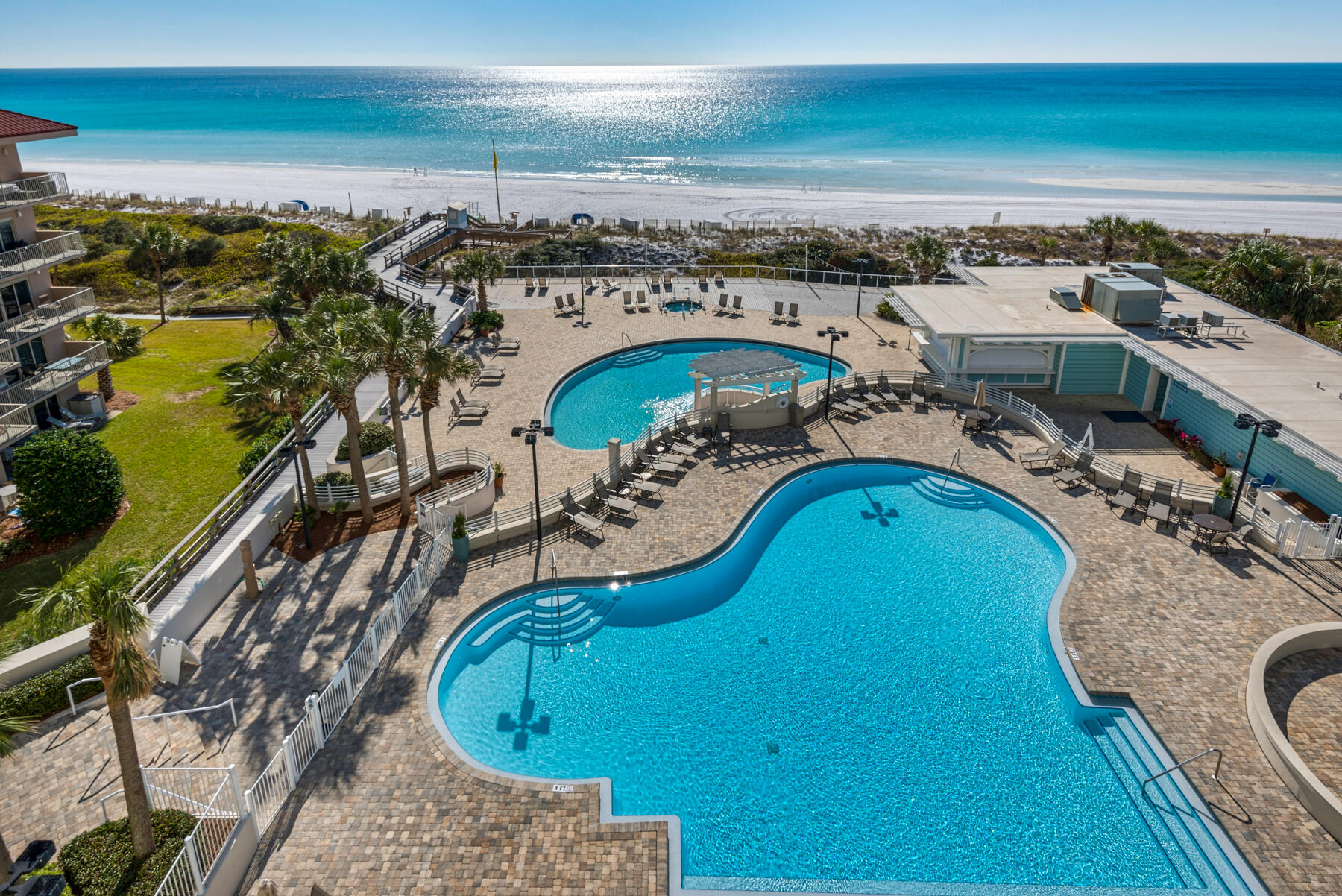 TIDES AT TOPS'L - Residential