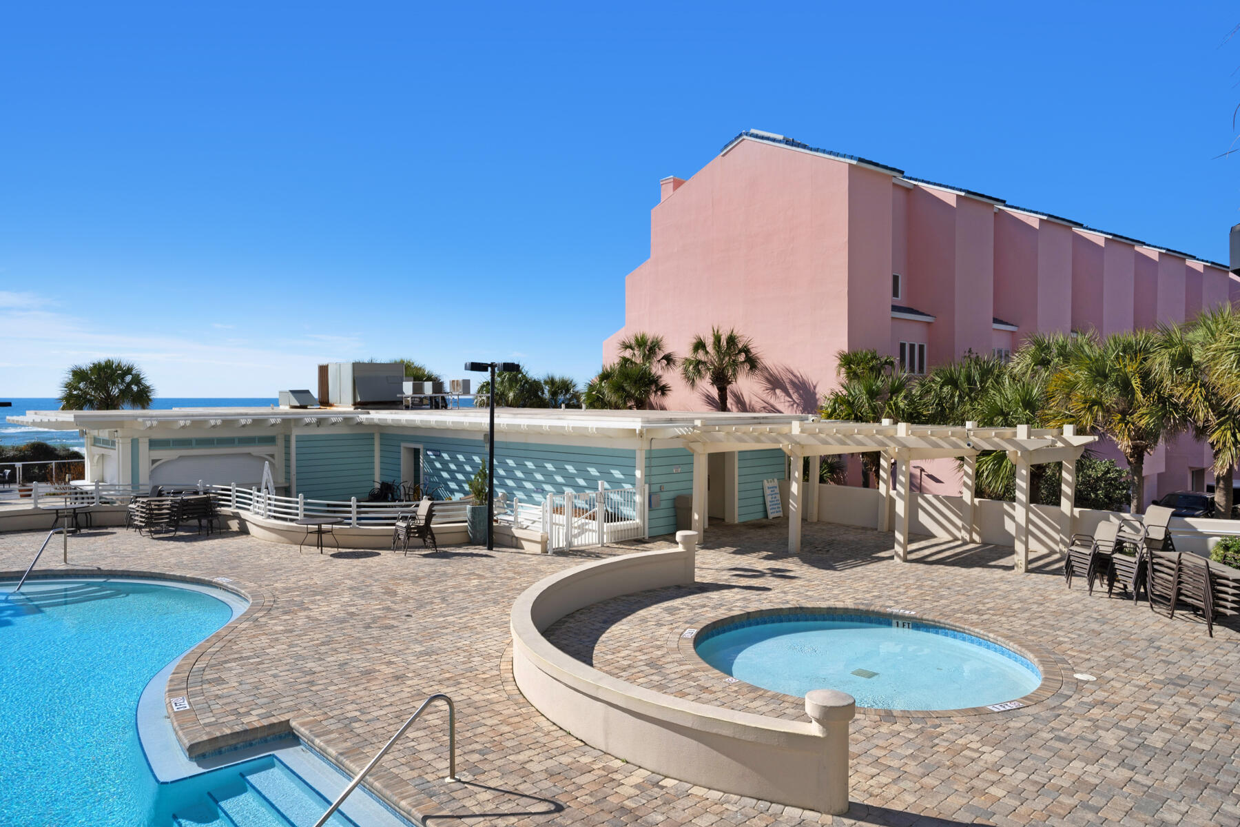 TIDES AT TOPS'L - Residential