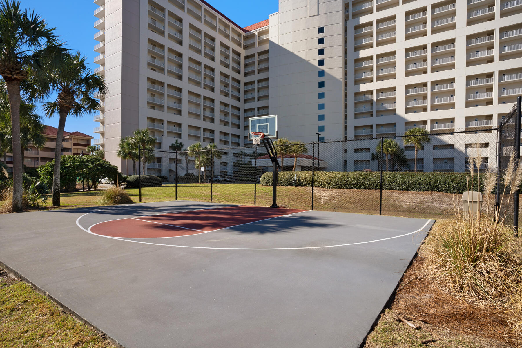 TIDES AT TOPS'L - Residential