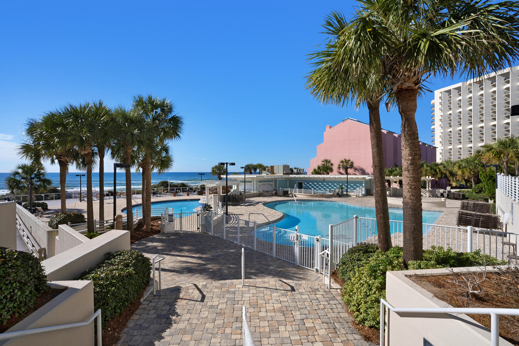 TIDES AT TOPS'L - Residential