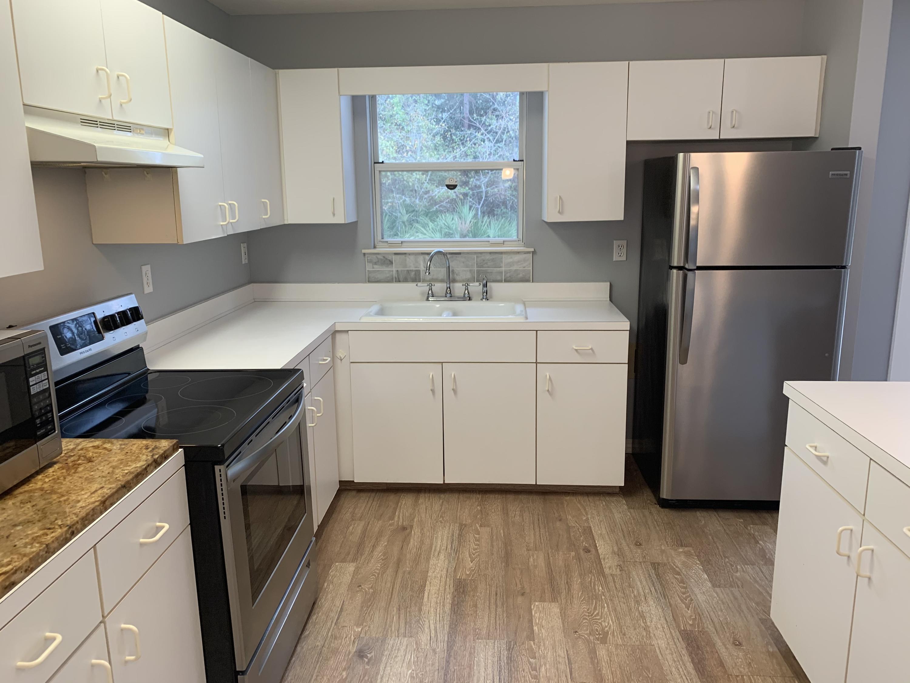 PINEHURST - Residential Lease