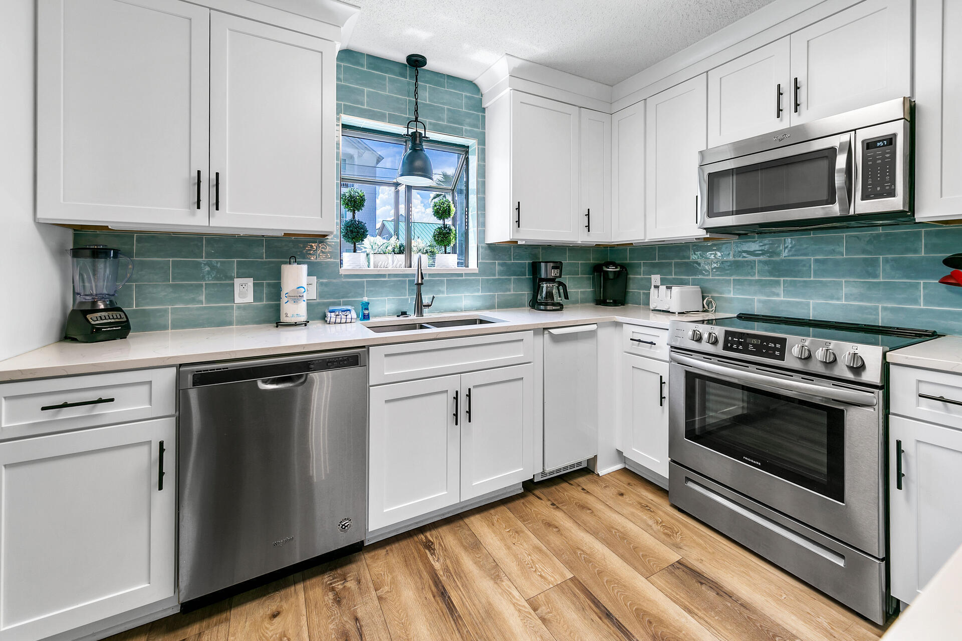 MISTY COVE T/H PH 1 - Residential