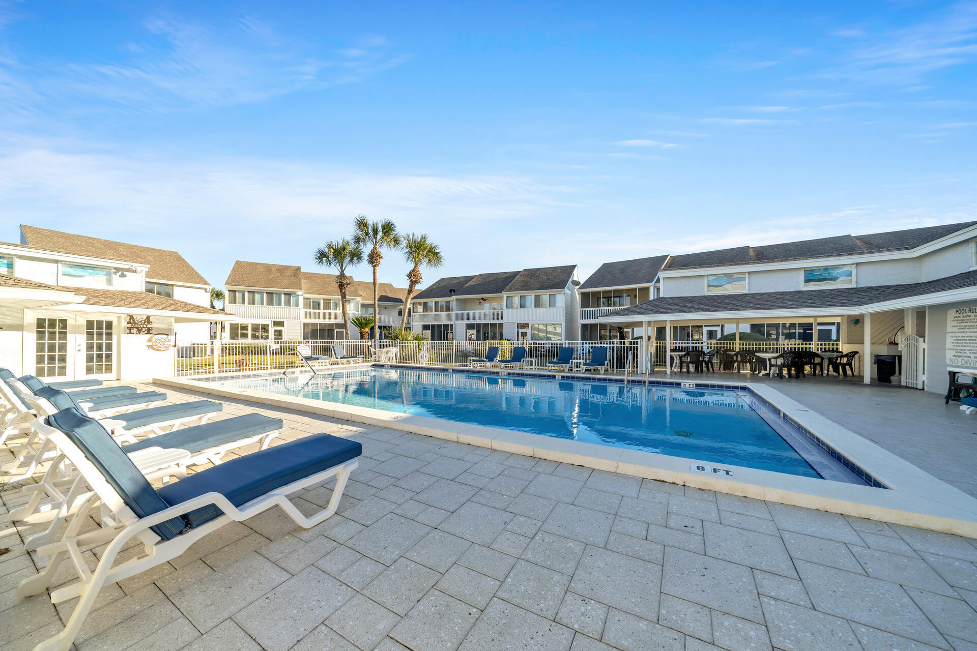 MISTY COVE T/H PH 1 - Residential