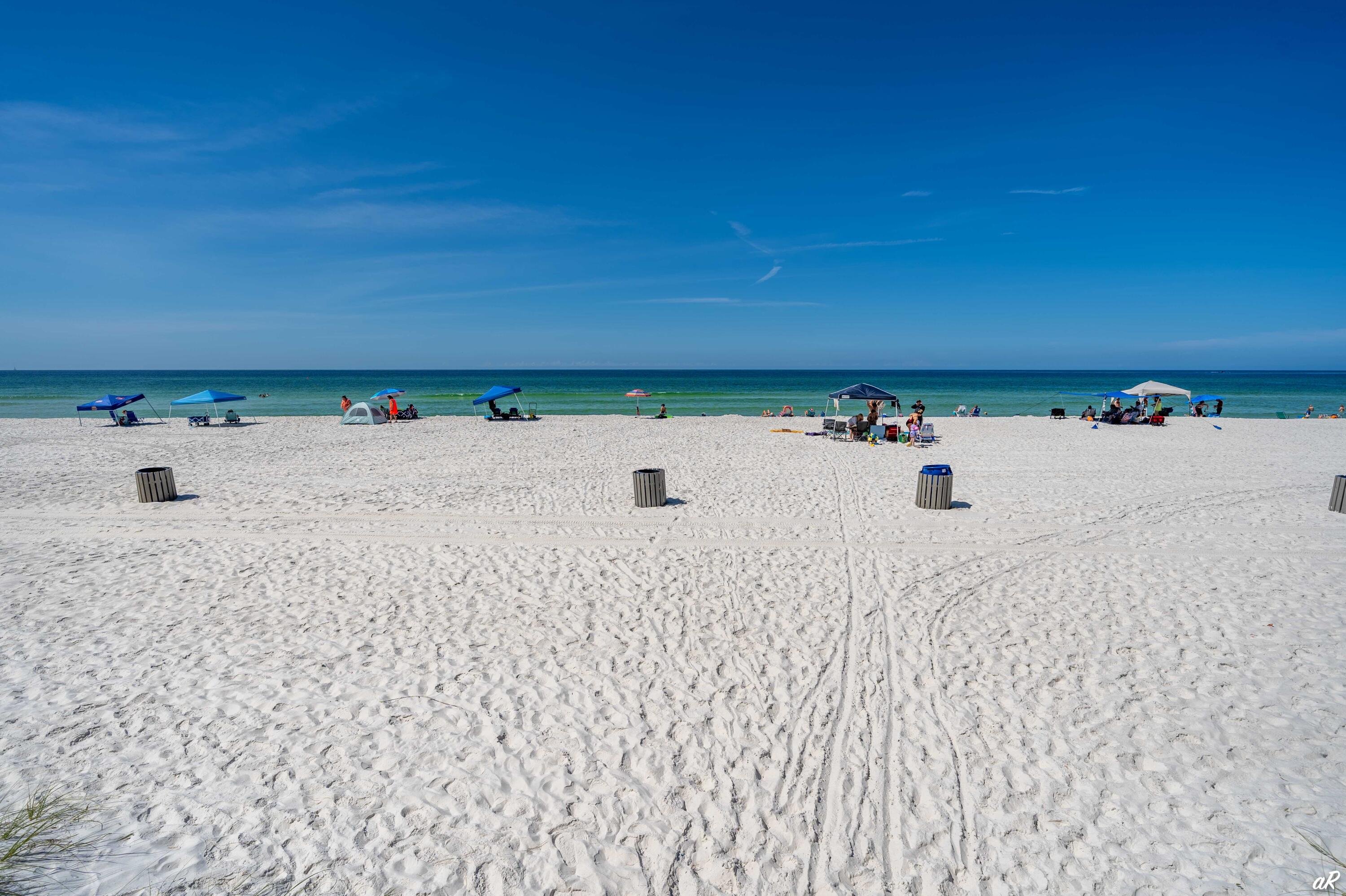 GULF HIGHLAND BEACH RESORT UNREC - Residential