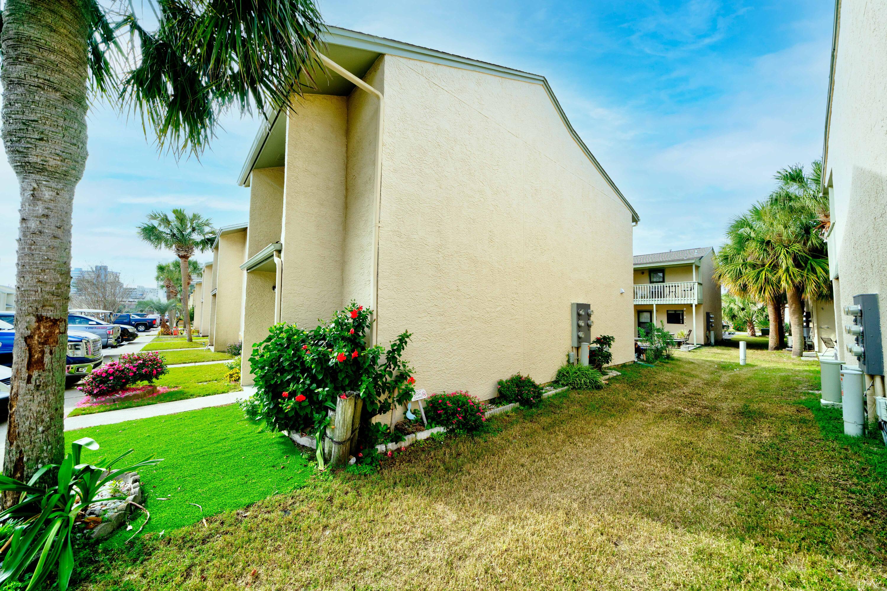 GULF HIGHLAND BEACH RESORT UNREC - Residential