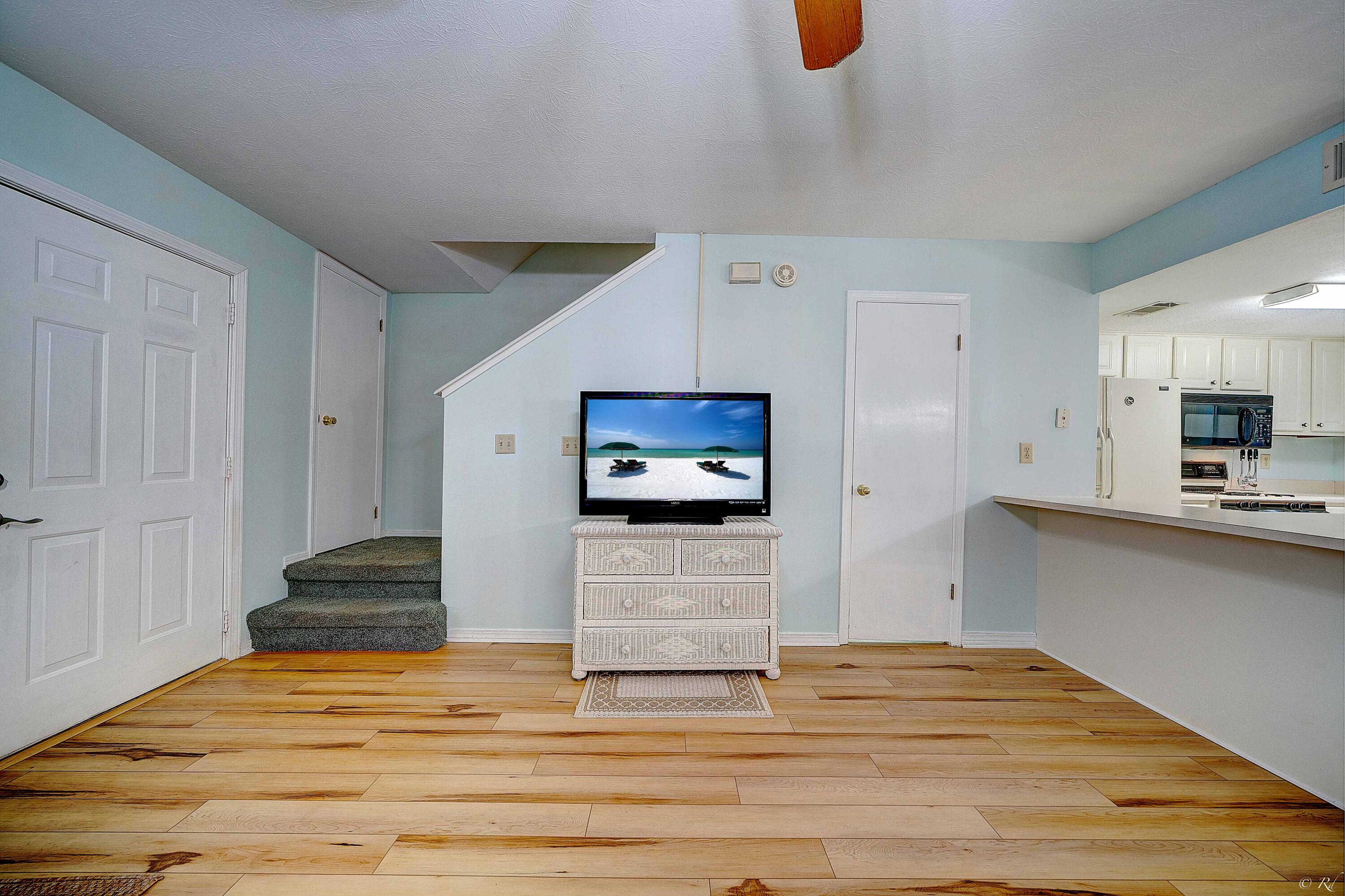 GULF HIGHLAND BEACH RESORT UNREC - Residential