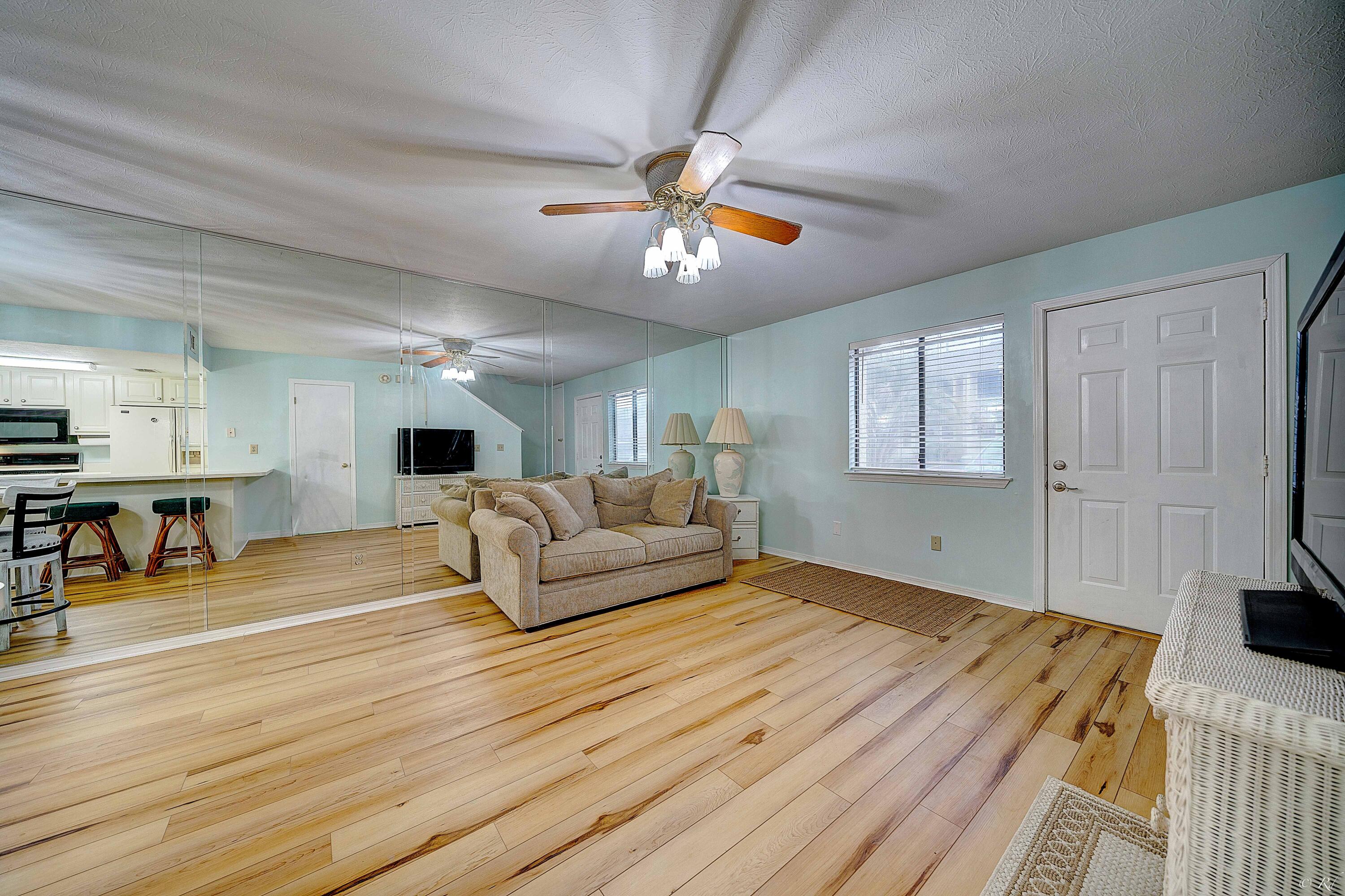 GULF HIGHLAND BEACH RESORT UNREC - Residential