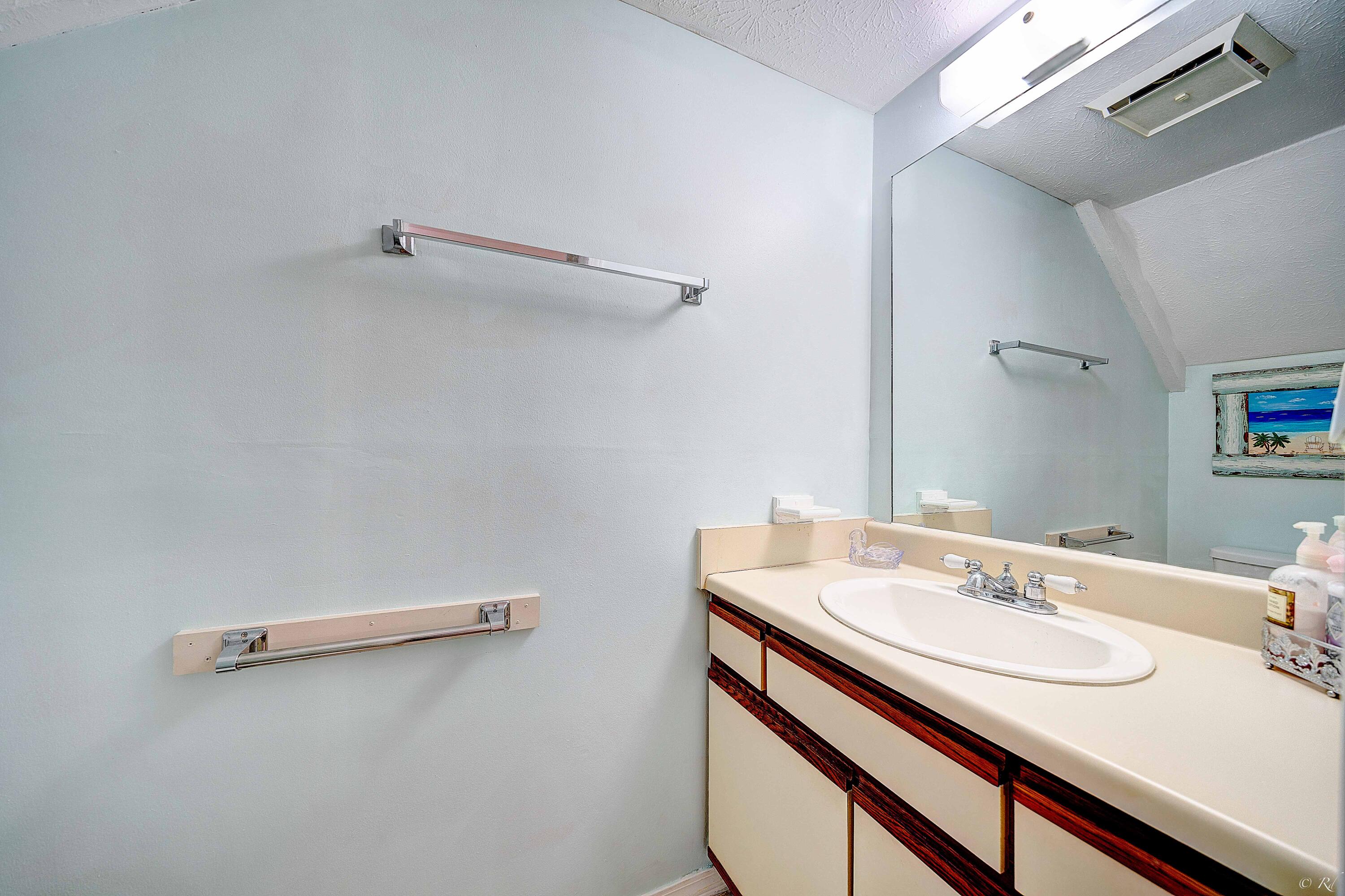 GULF HIGHLAND BEACH RESORT UNREC - Residential