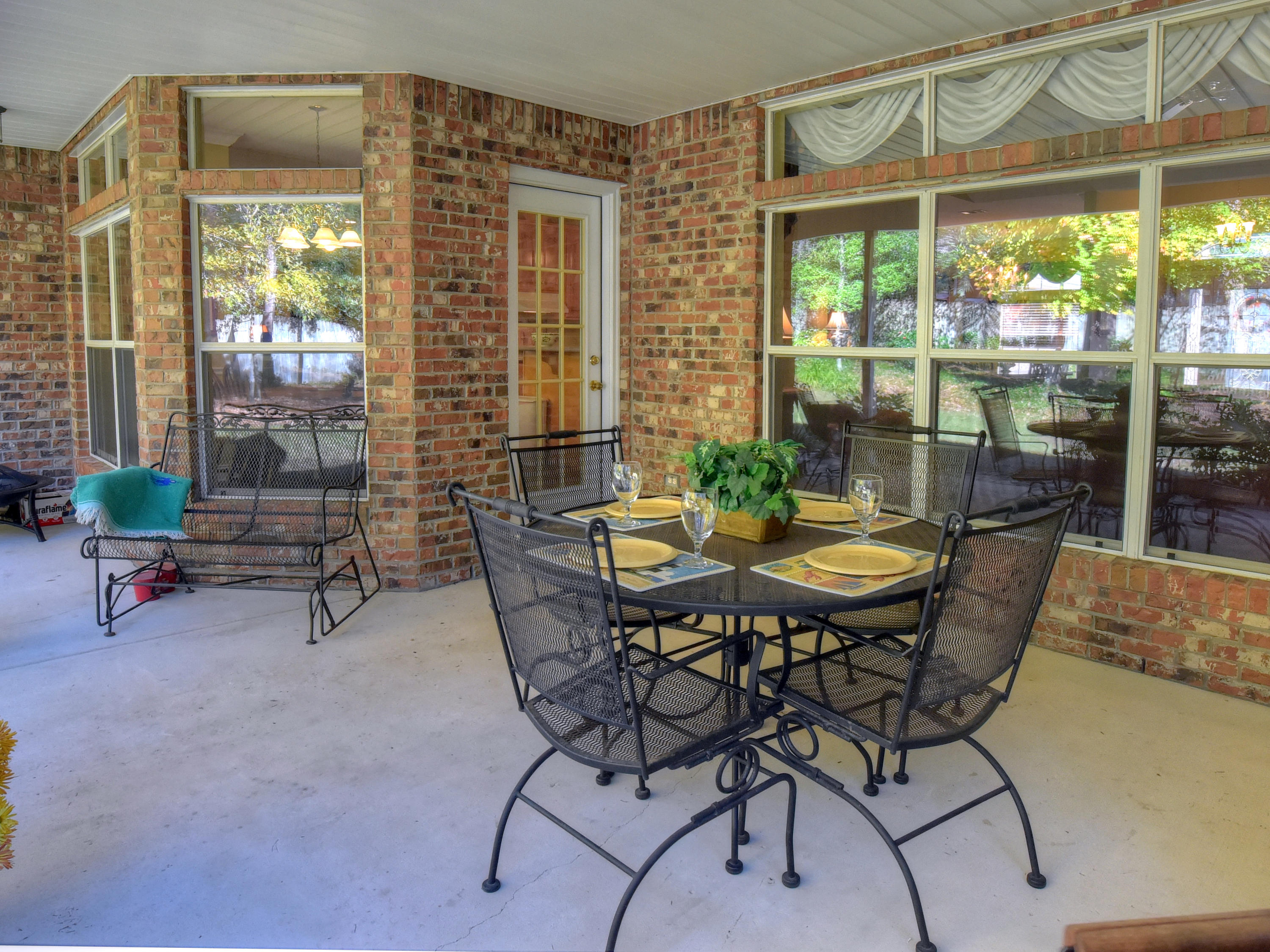 ROCKY BAYOU COUNTRY CLUB ESTATES 11 - Residential