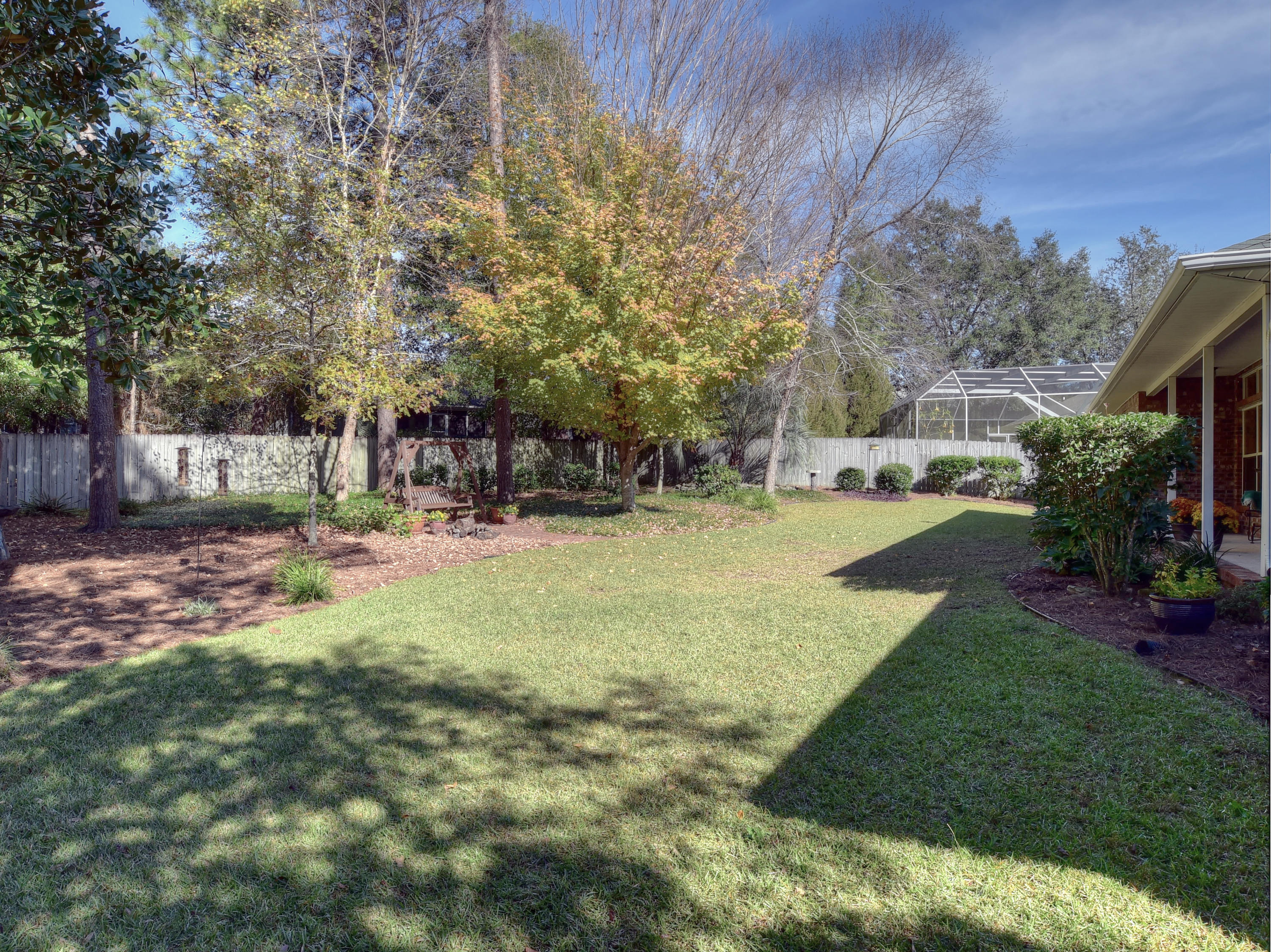 ROCKY BAYOU COUNTRY CLUB ESTATES 11 - Residential