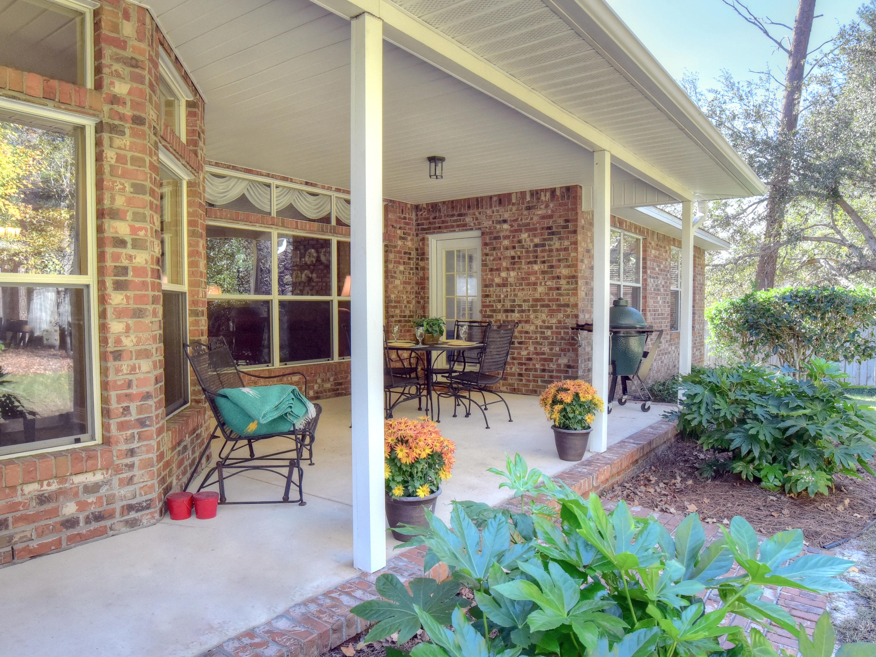 ROCKY BAYOU COUNTRY CLUB ESTATES 11 - Residential