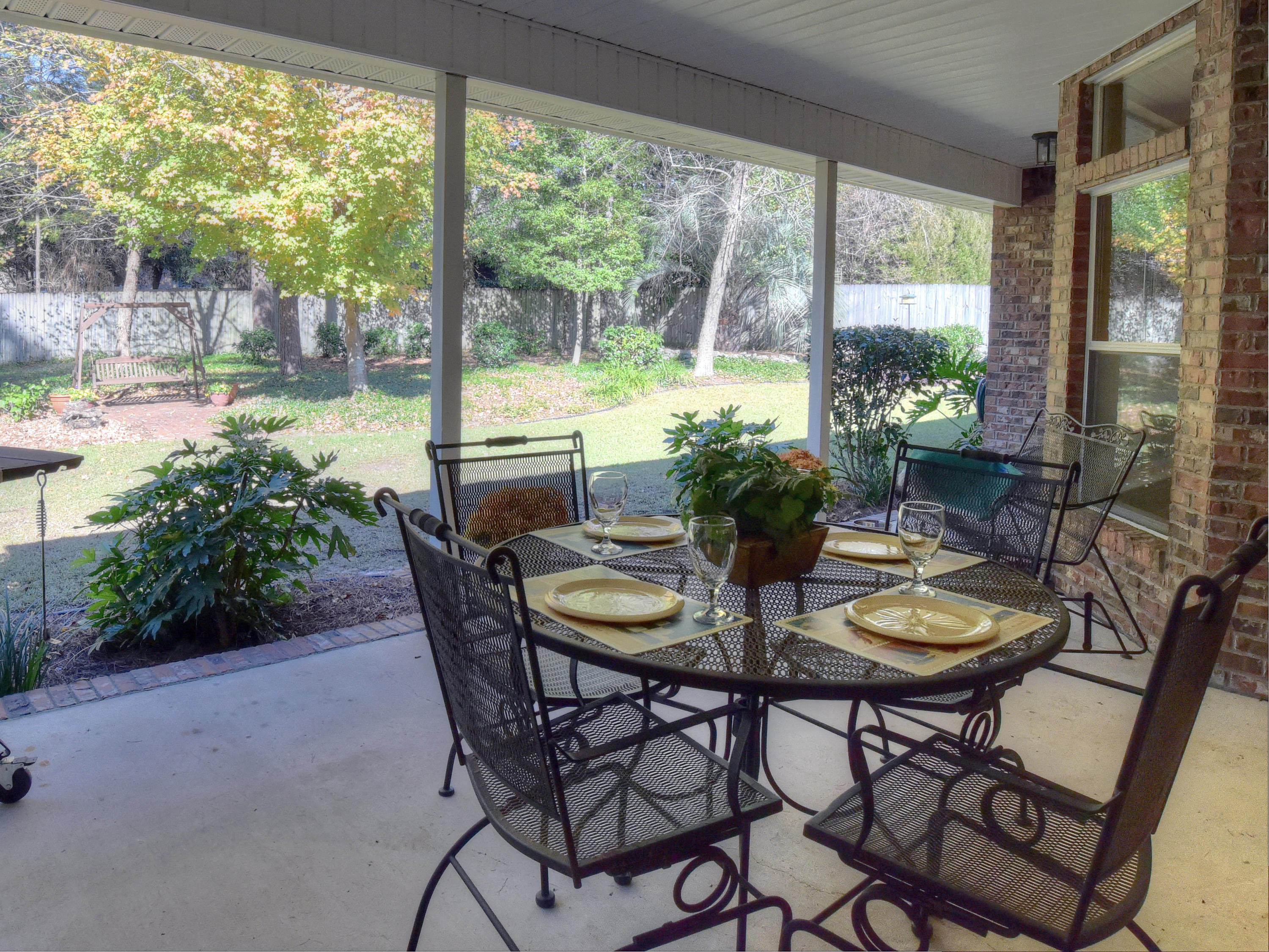 ROCKY BAYOU COUNTRY CLUB ESTATES 11 - Residential