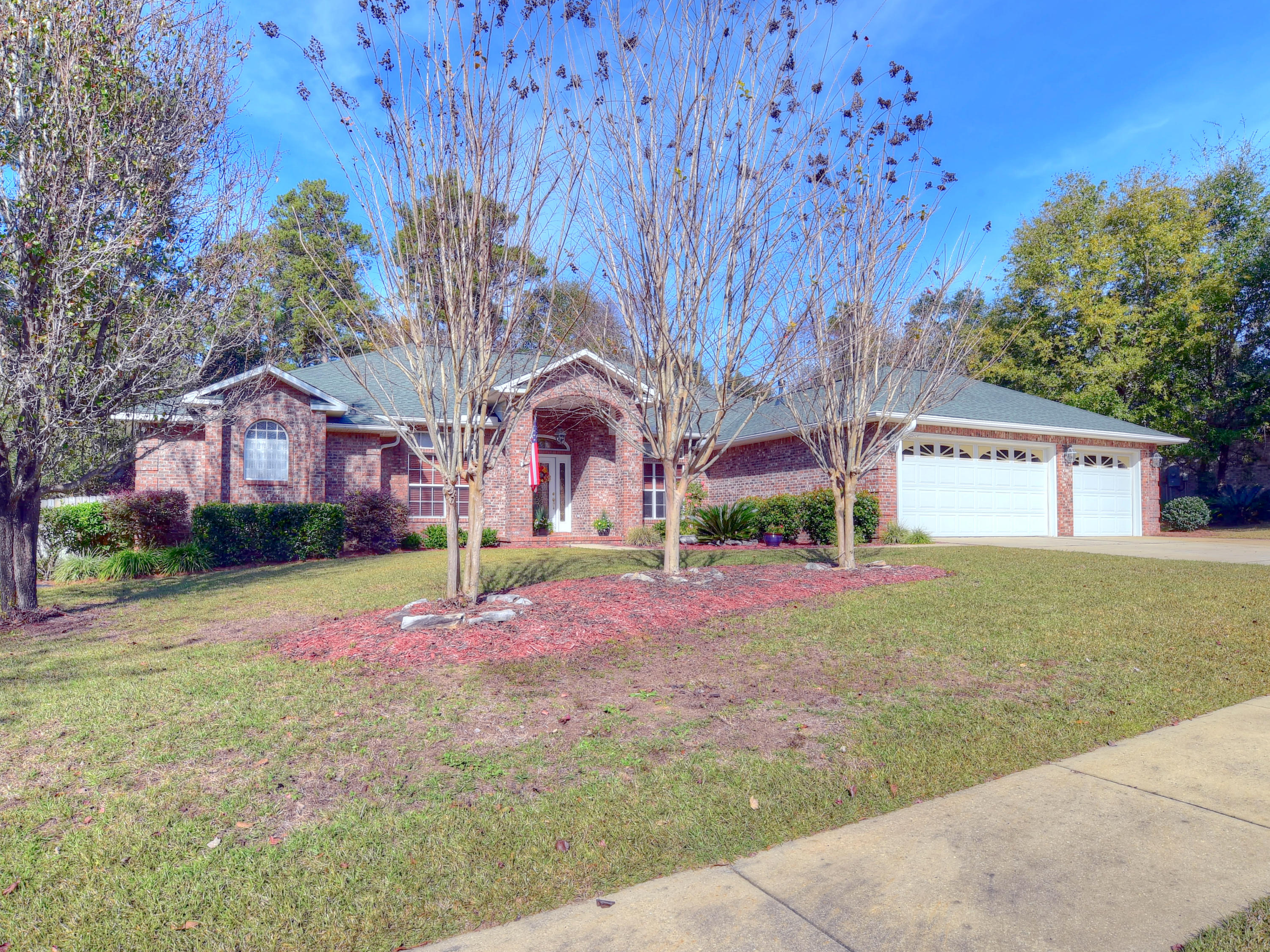 ROCKY BAYOU COUNTRY CLUB ESTATES 11 - Residential