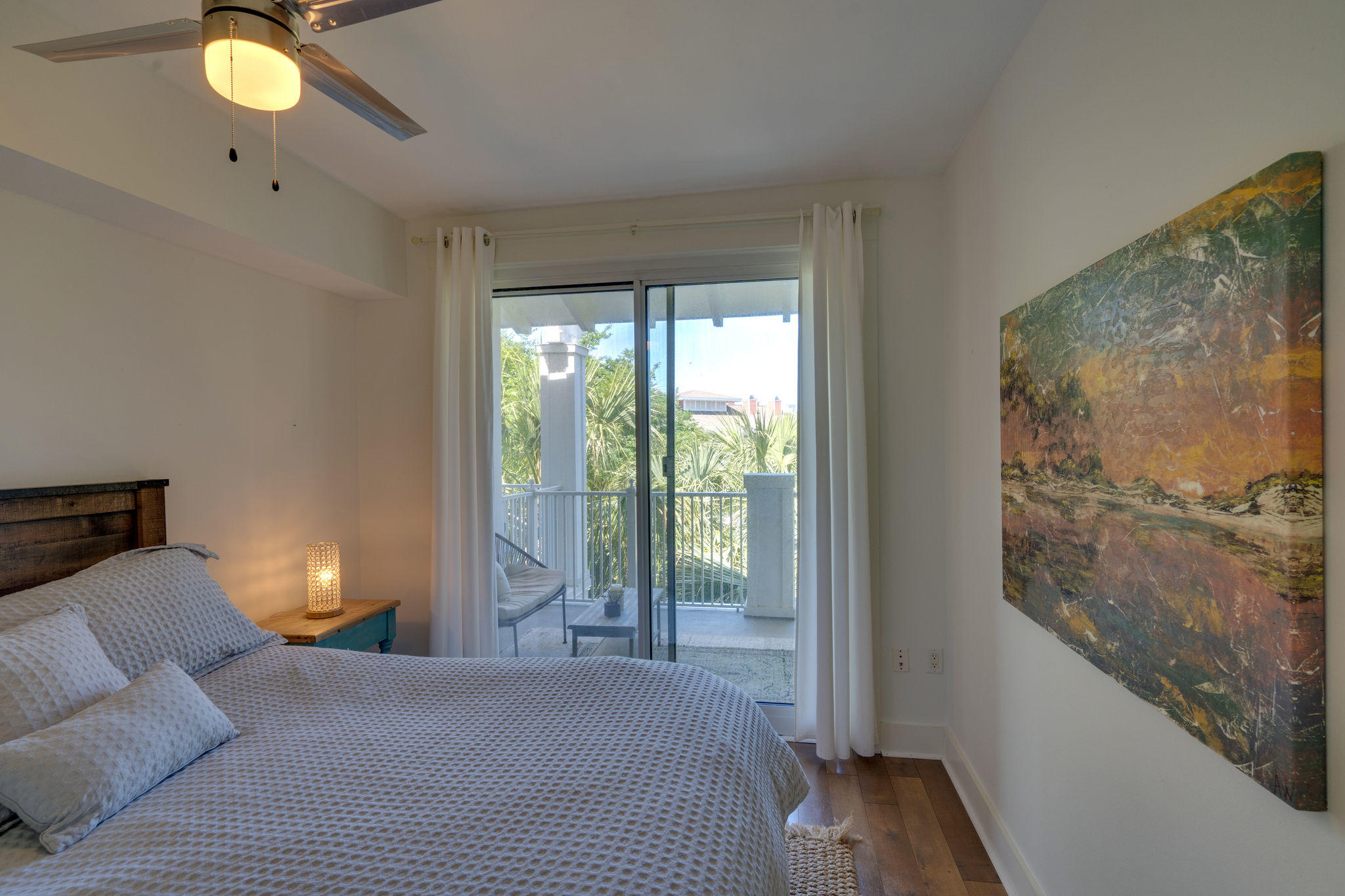 PILOT HOUSE - Residential