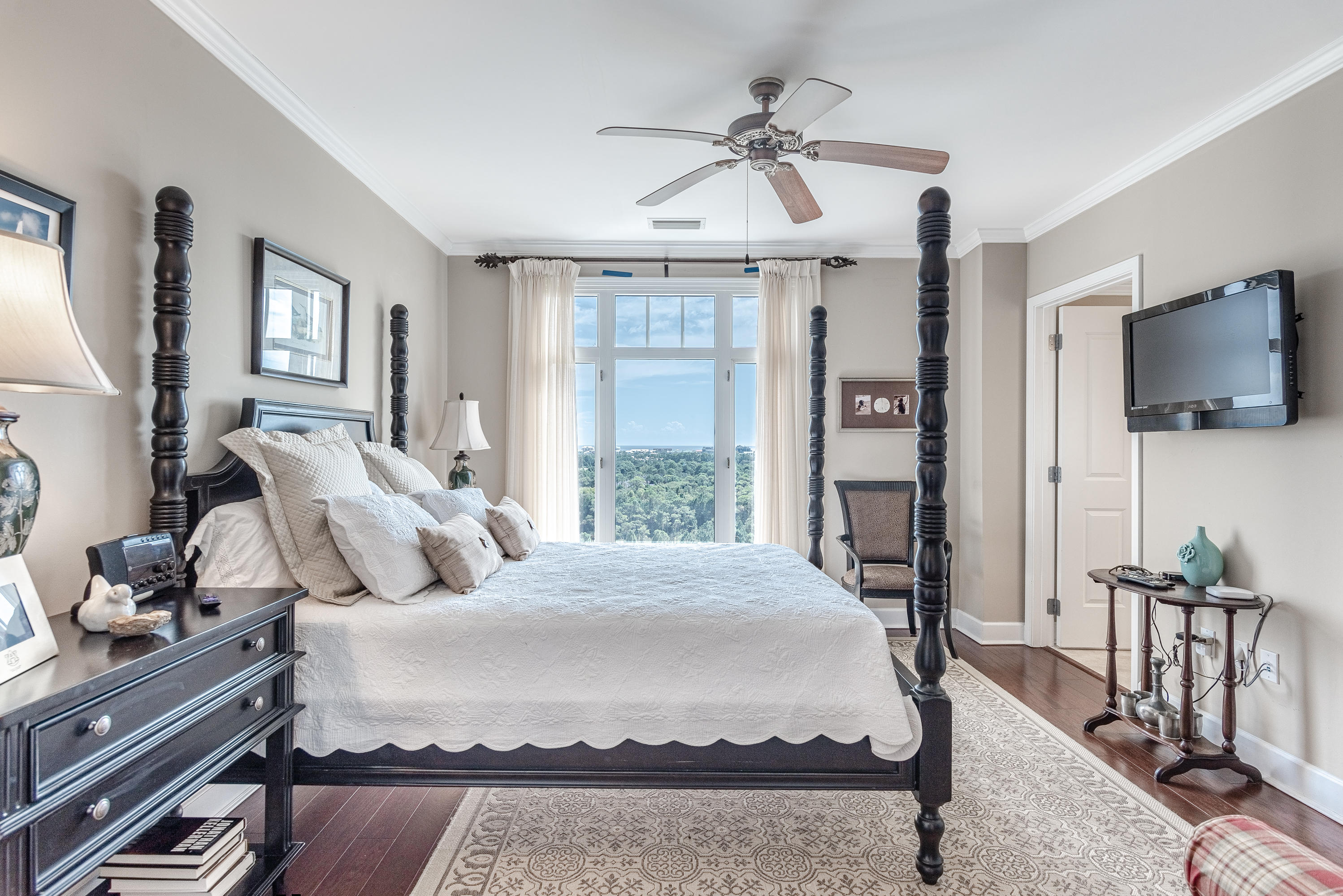 ONE WATER PLACE AT KELLY PLANTATION - Residential