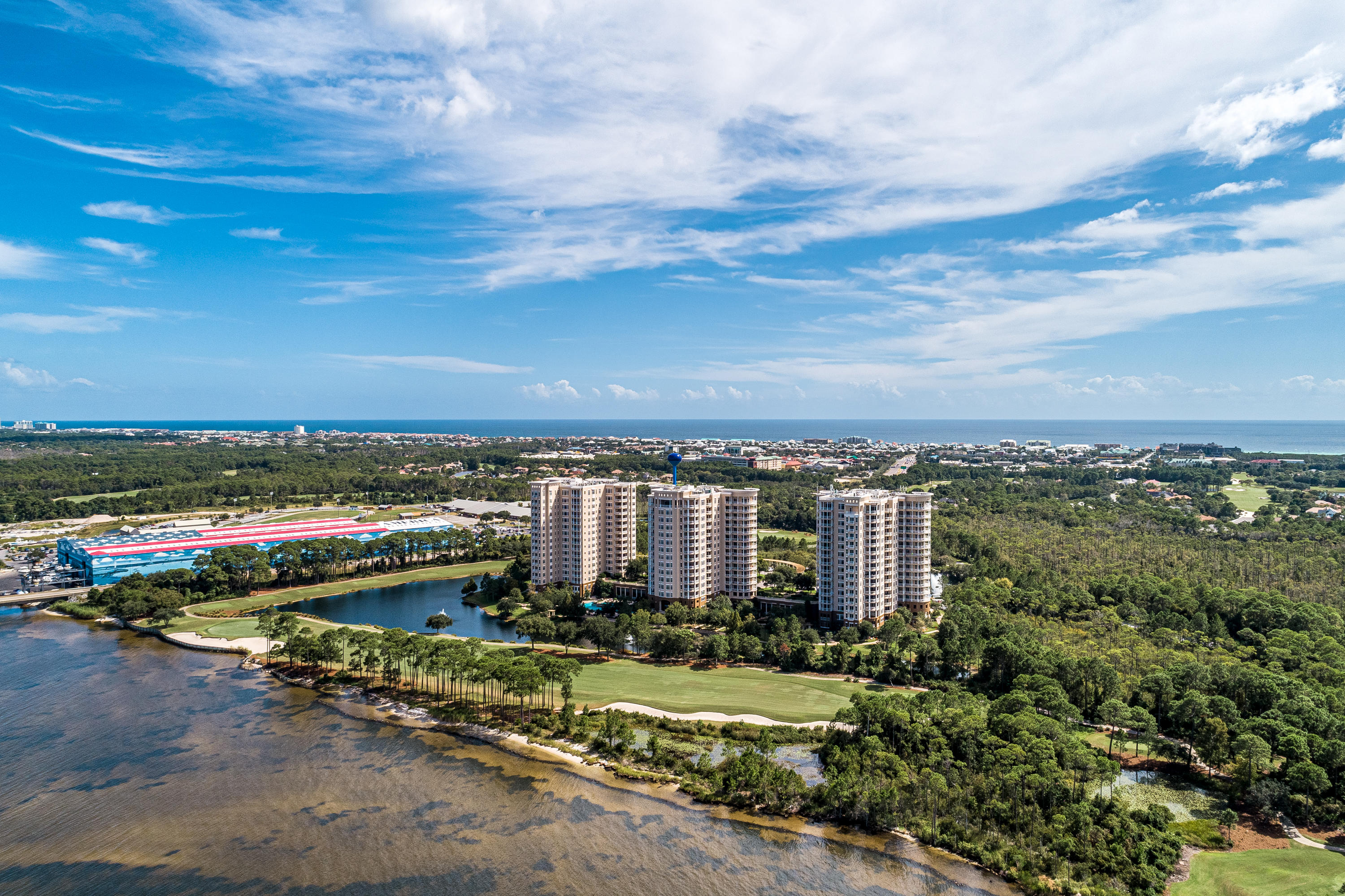 ONE WATER PLACE AT KELLY PLANTATION - Residential