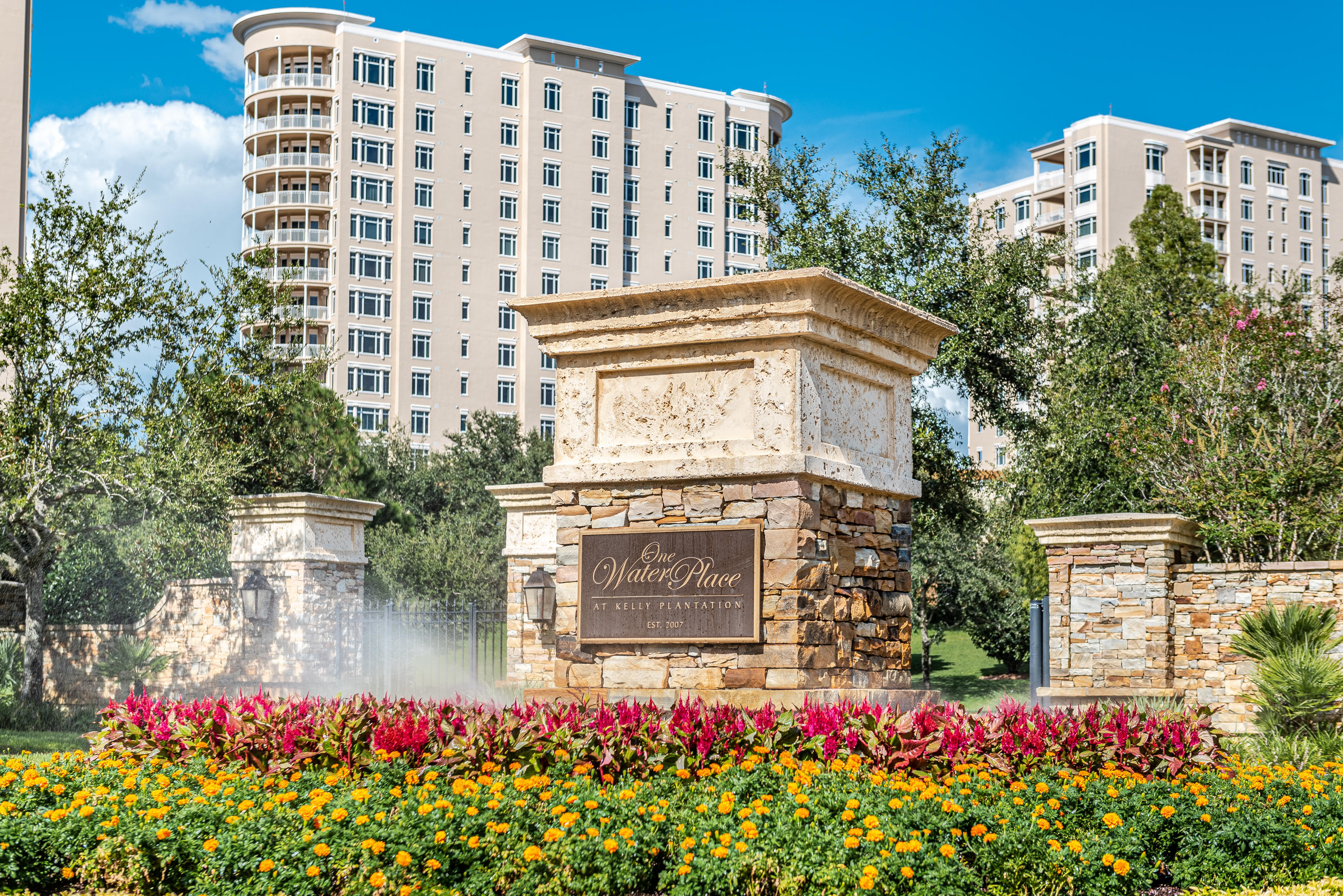 ONE WATER PLACE AT KELLY PLANTATION - Residential