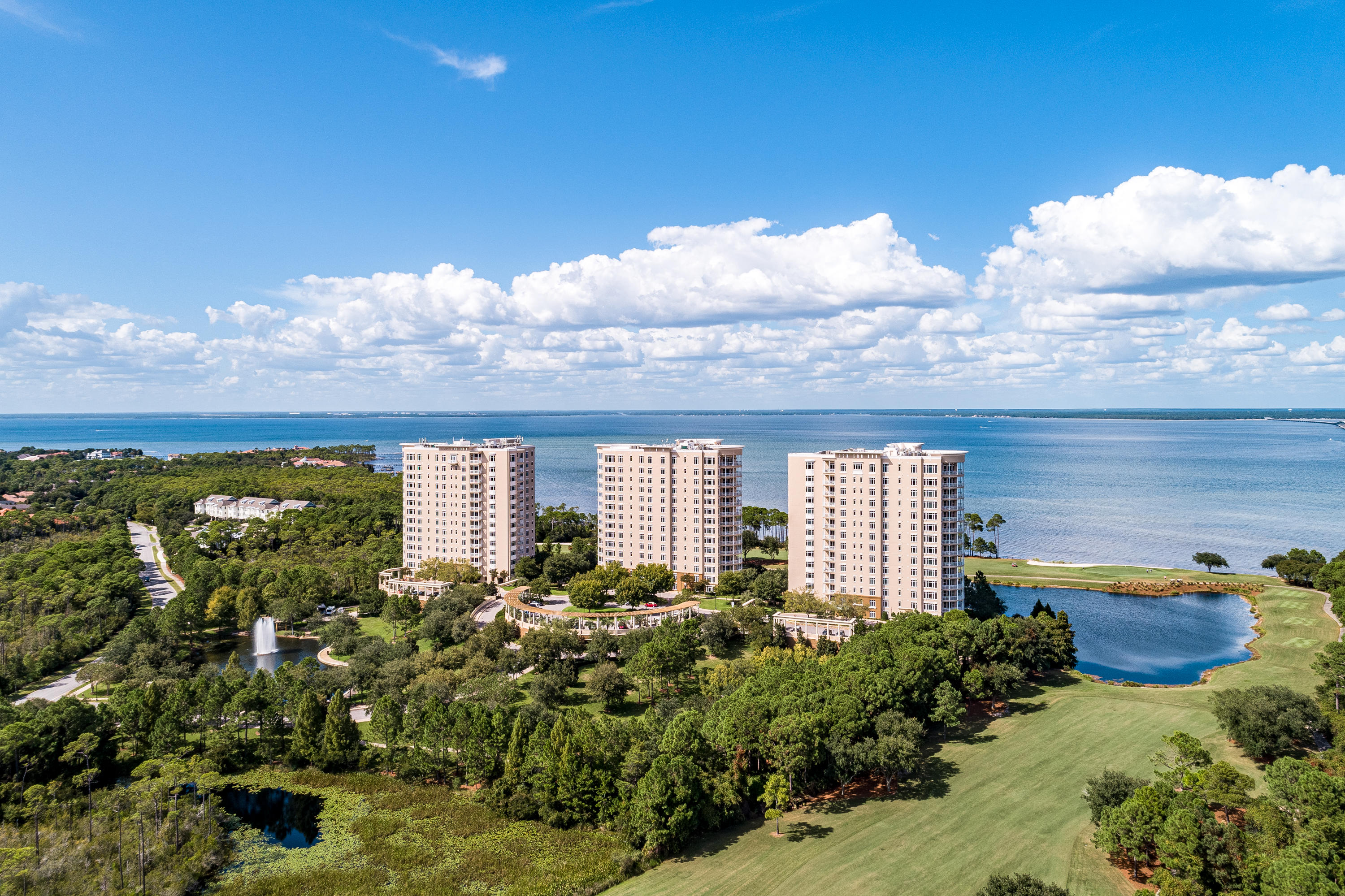 ONE WATER PLACE AT KELLY PLANTATION - Residential